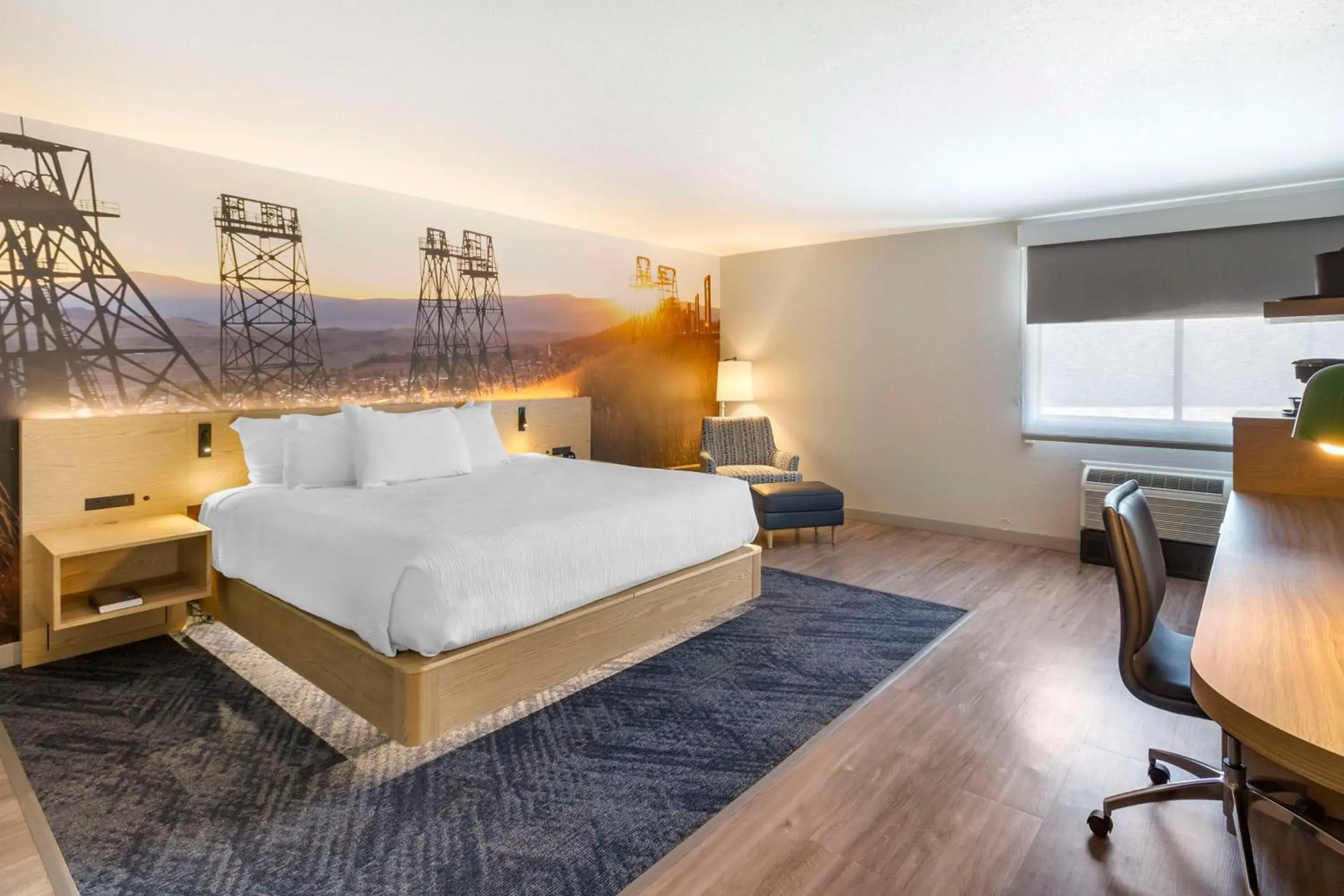 Deluxe King Room in Best Western Plus Butte Plaza Inn Deluxe King Room in Best Western Plus Butte Plaza Inn