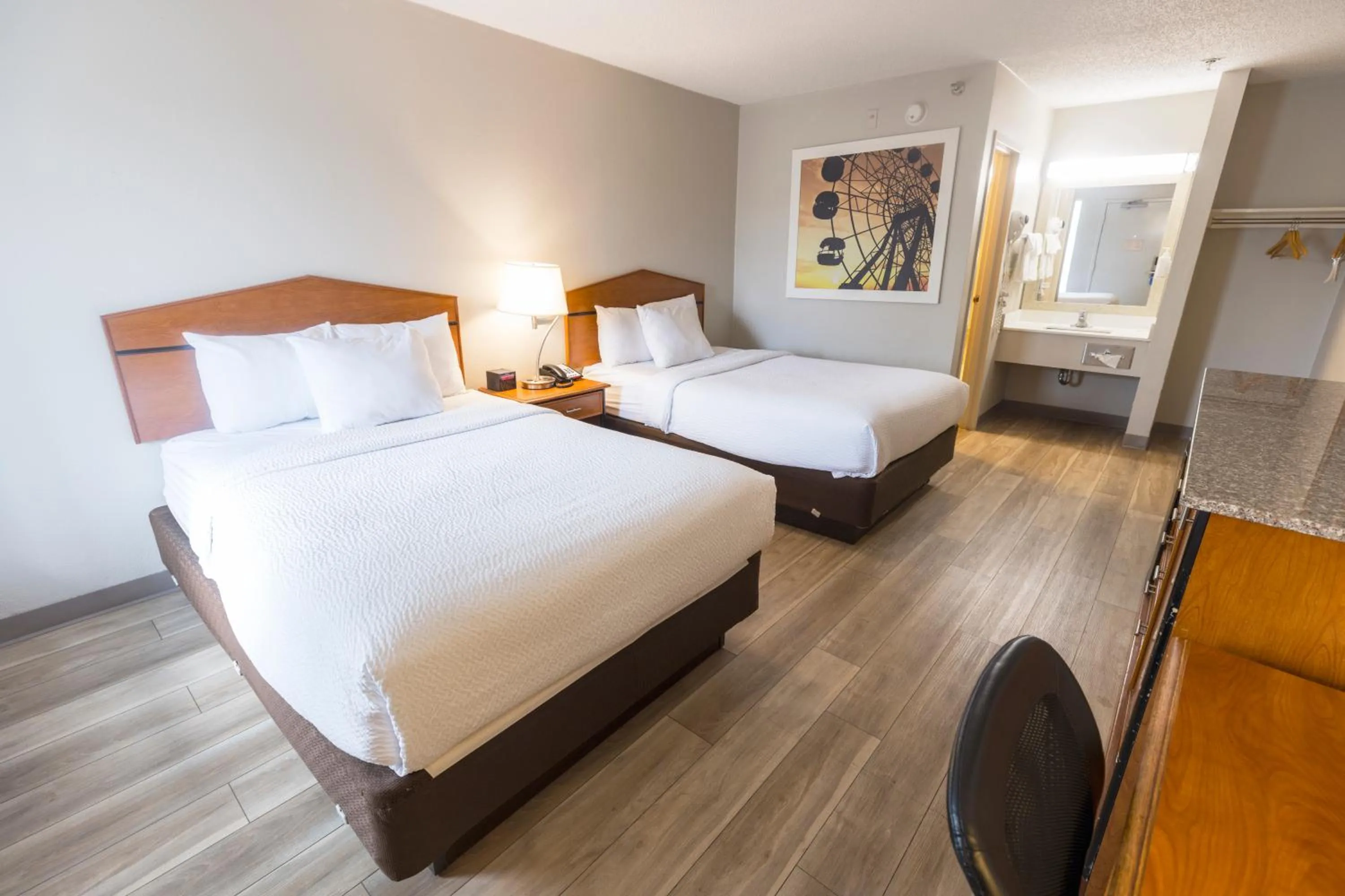 Bed in Days Inn by Wyndham Florence Cincinnati Area