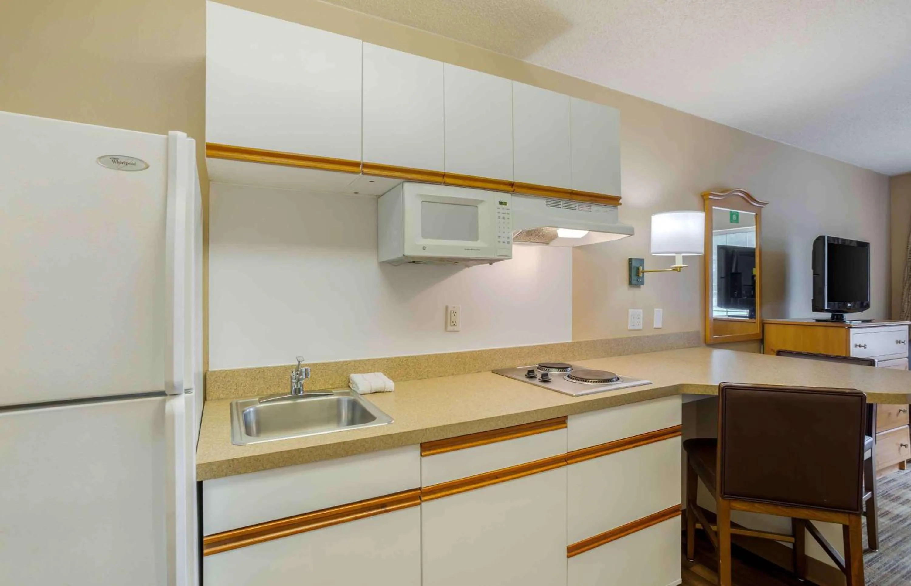 Kitchen or kitchenette in Extended Stay America Suites - Memphis - Germantown
