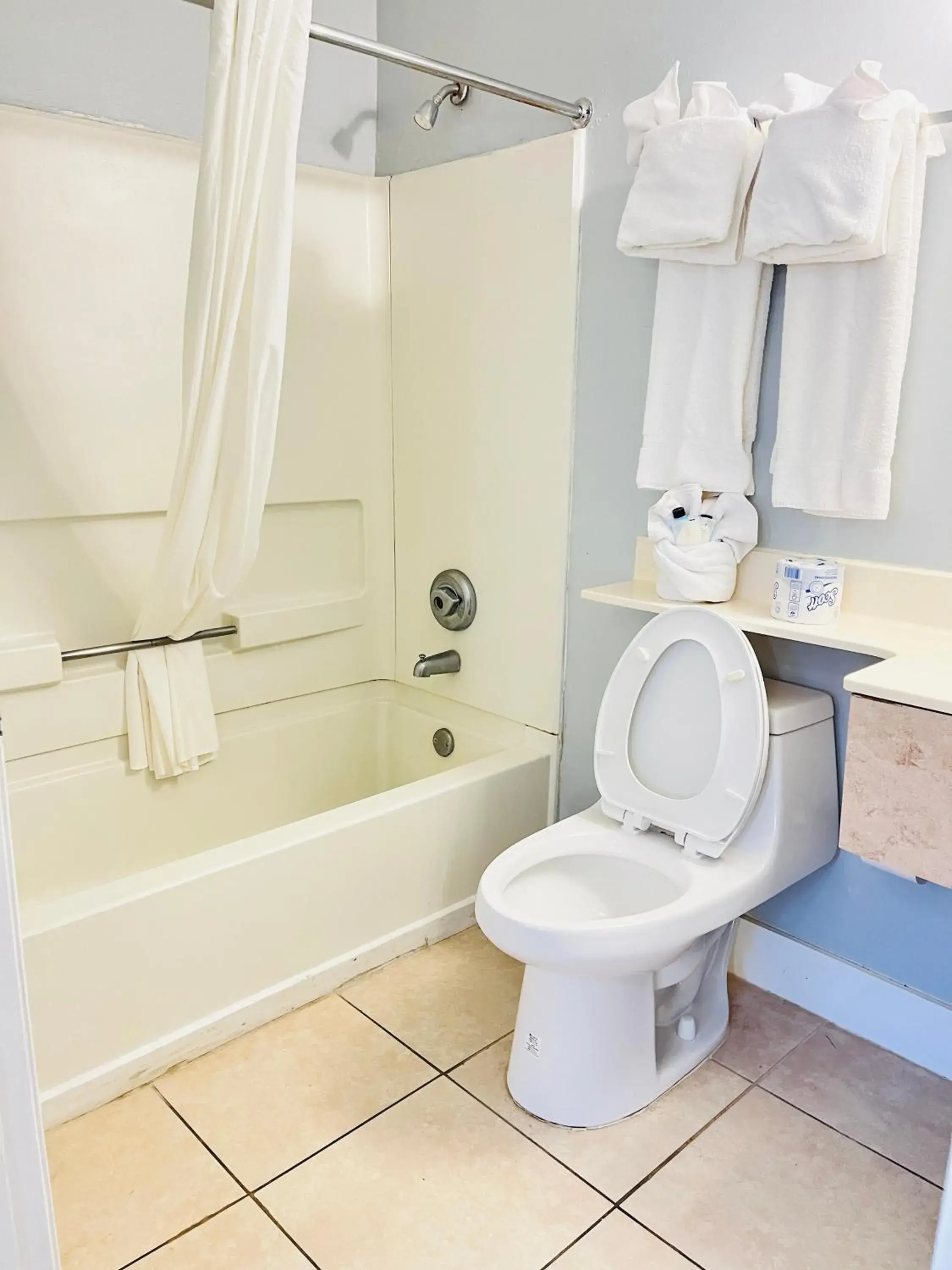 Double Room - Smoking in Tampa Bay Extended Stay - Airport Double Room - Smoking in Tampa Bay Extended Stay - Airport