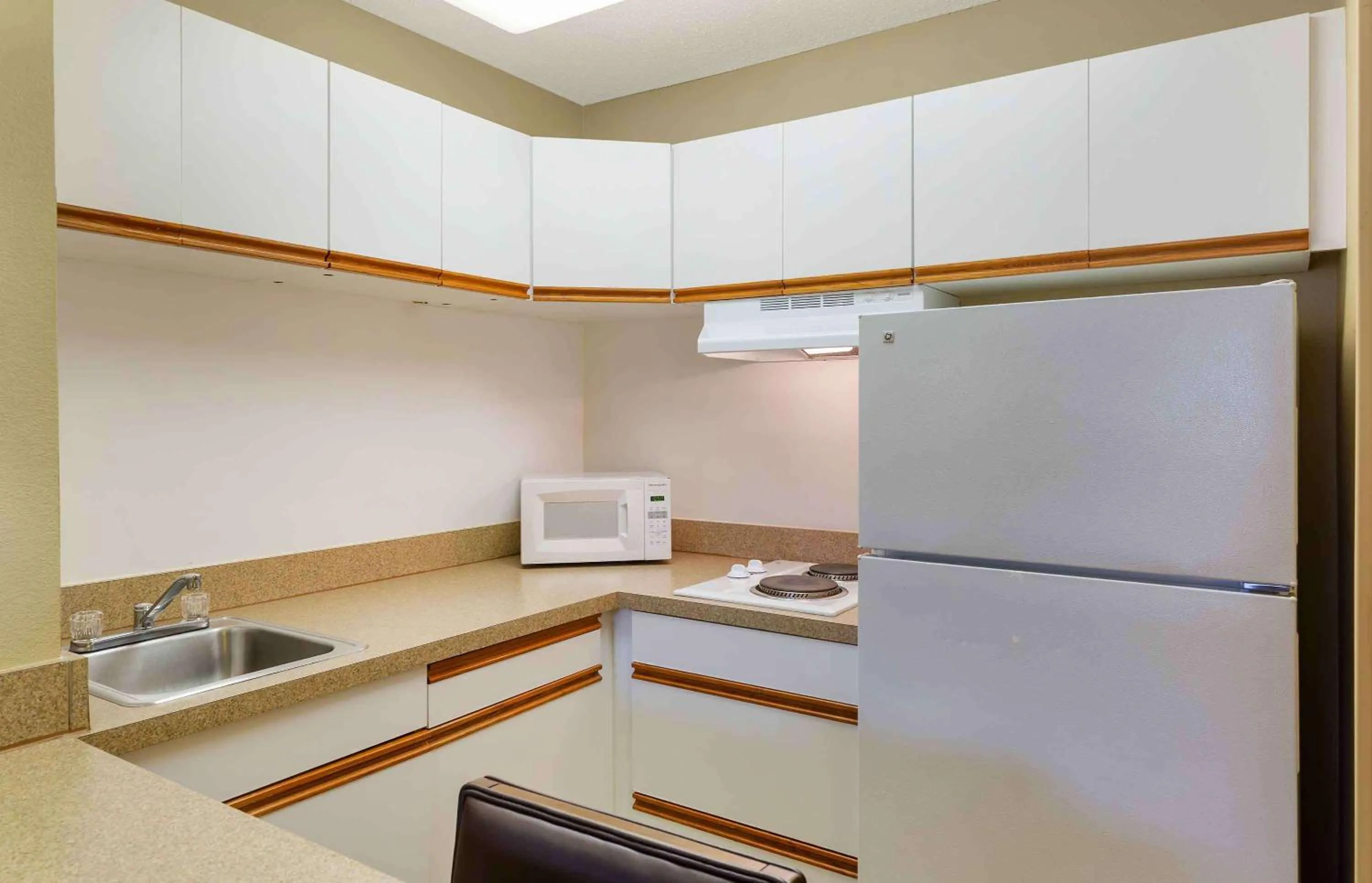 Bedroom in Extended Stay America Suites - Boston - Marlborough