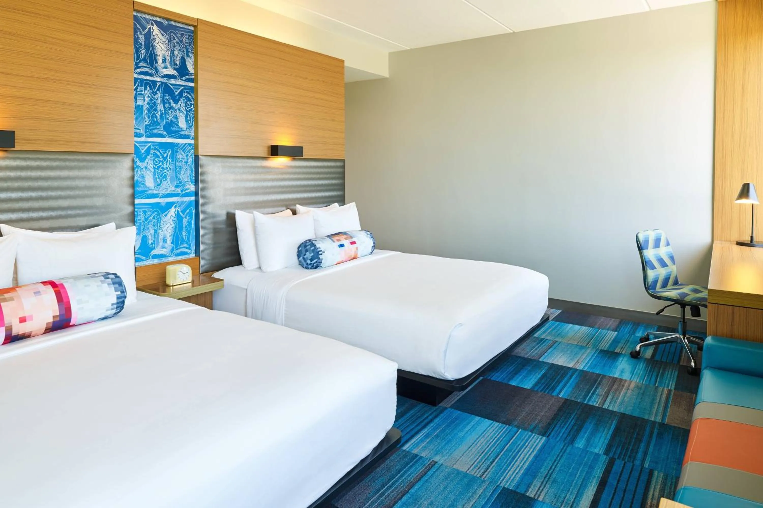 Photo of the whole room, Bed in Aloft Hotel Plano