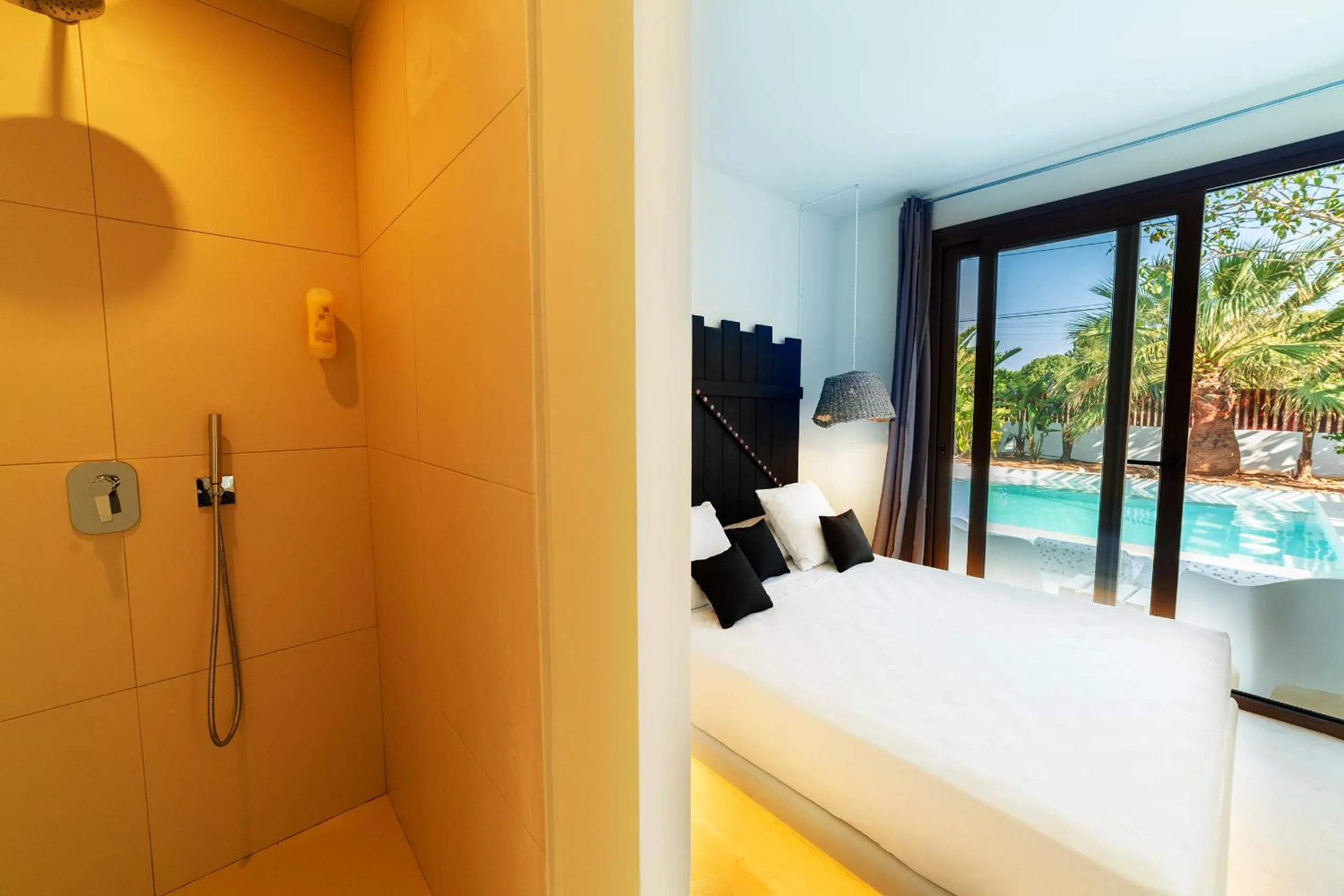 Bedroom in OM Hotels