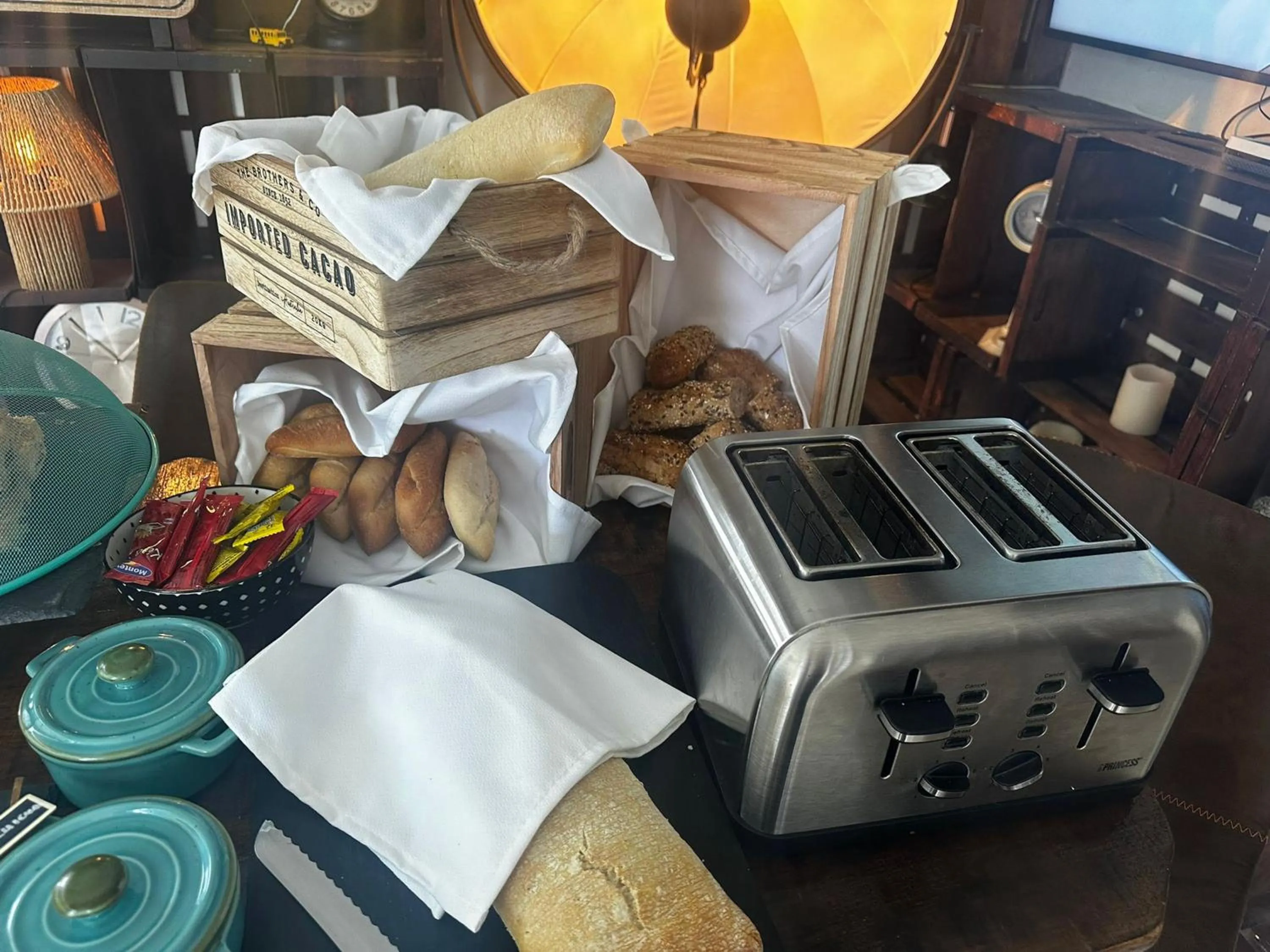 Breakfast in OM Hotels