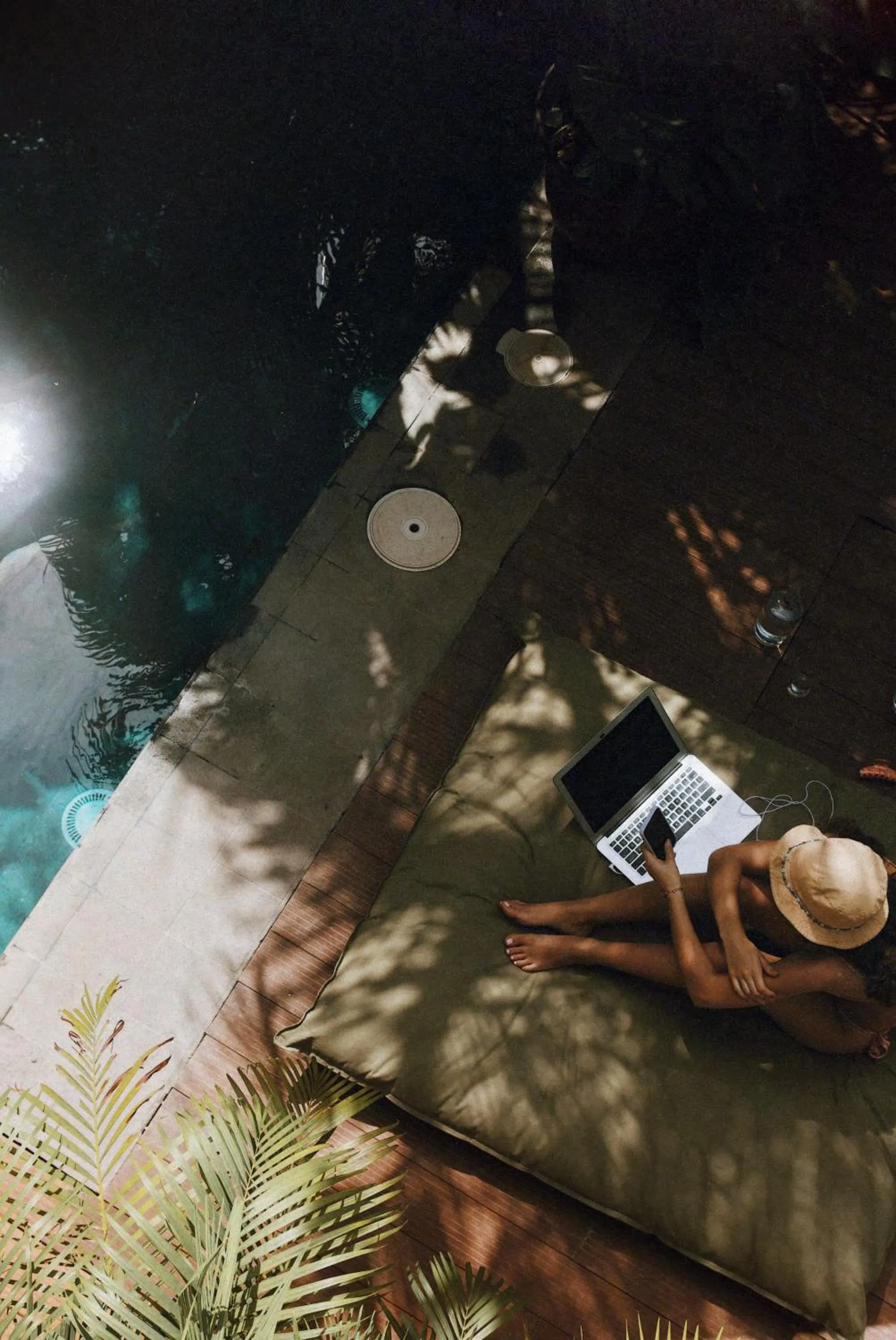 Swimming pool in Somos