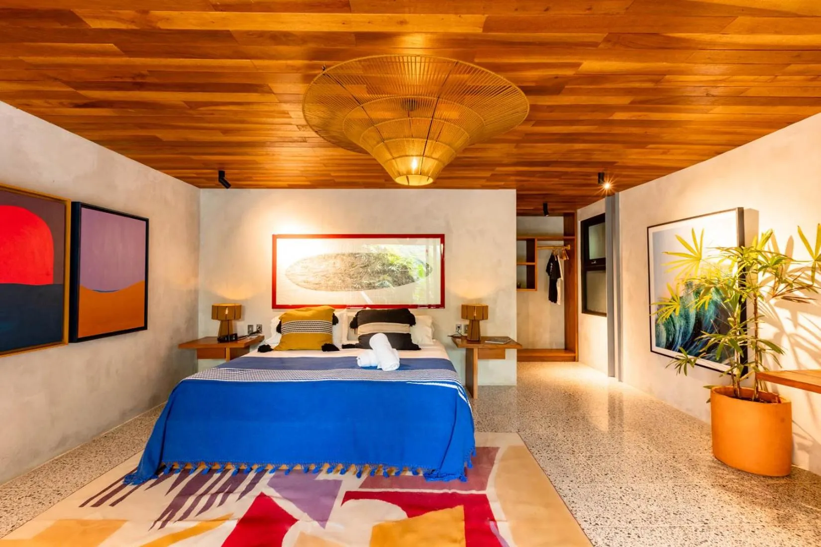 Bedroom, Bed in Somos