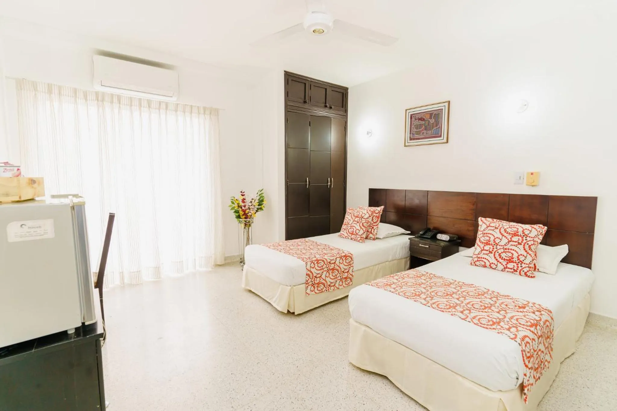 Seating area, Bed in Hotel Las Molas