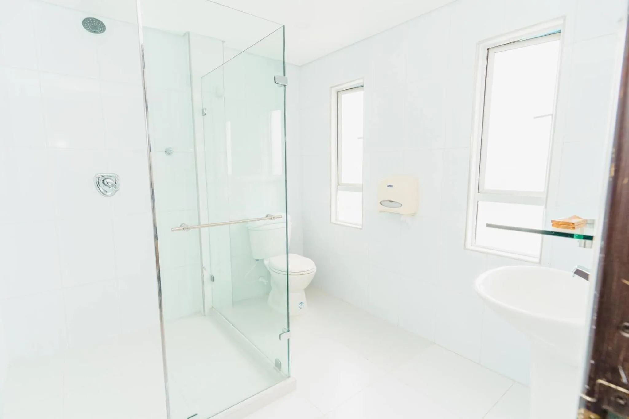 Shower in Hotel Las Molas