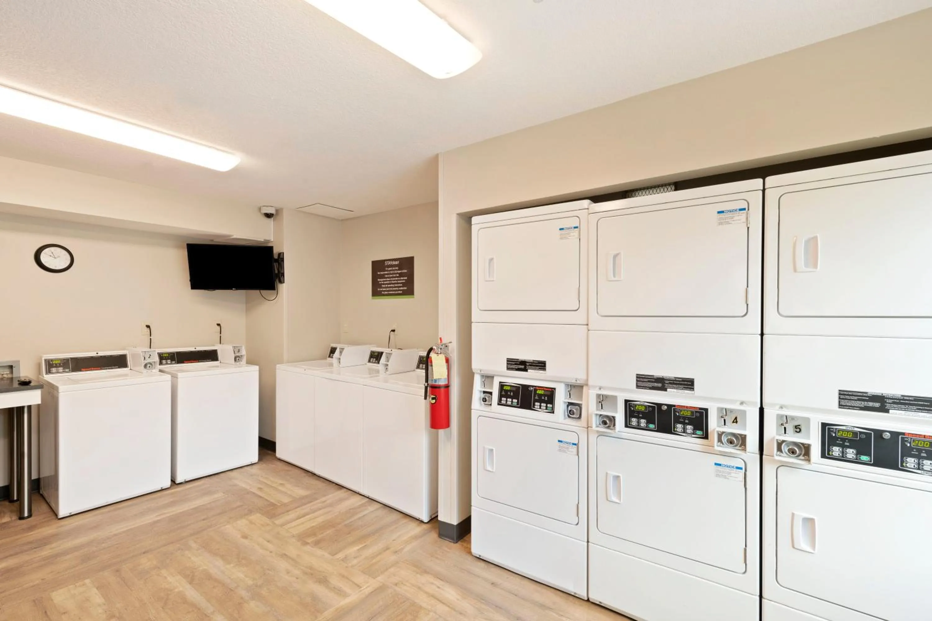 Other, Kitchen/Kitchenette in Extended Stay America Select Suites - Charlotte - Airport