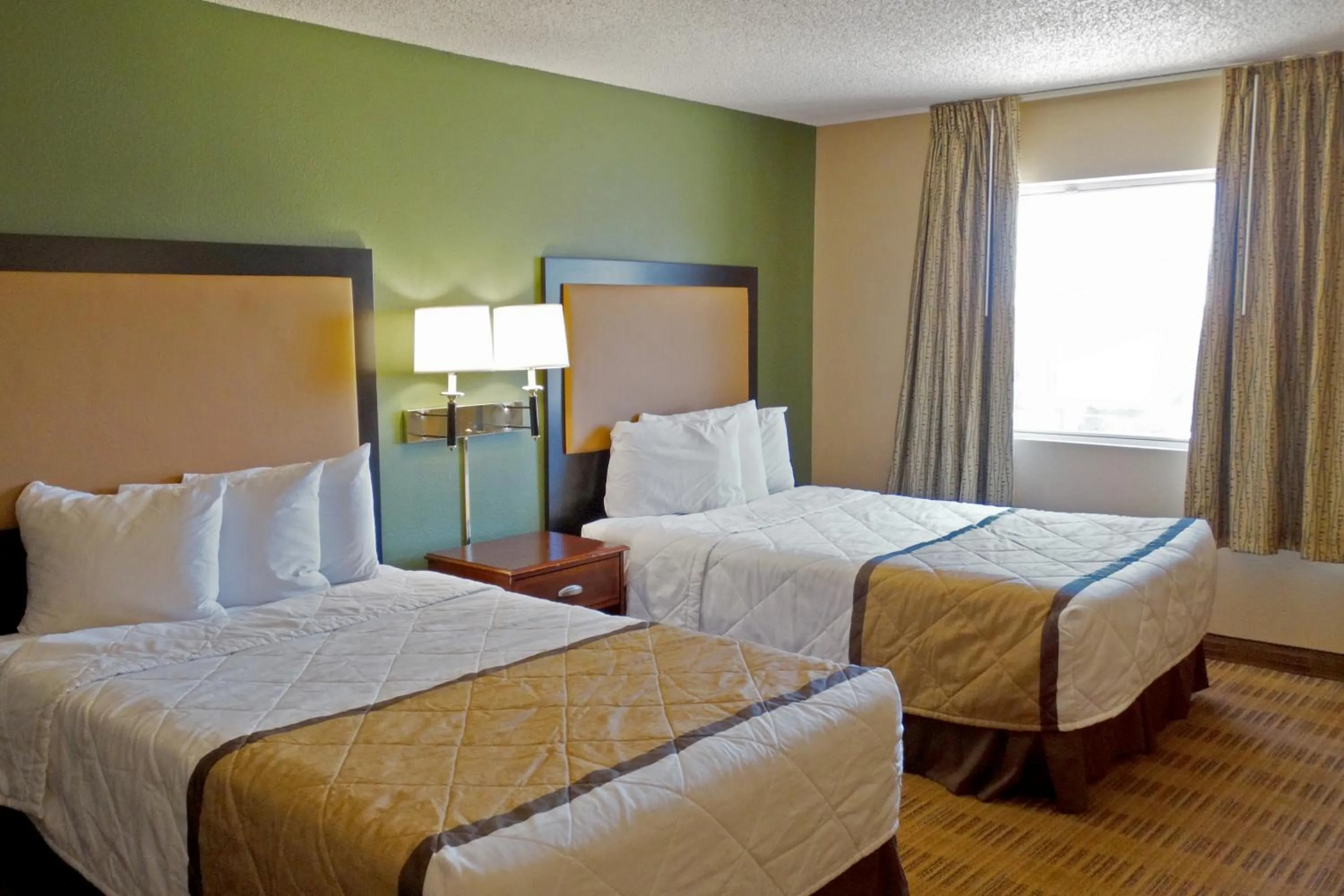 Bed in Extended Stay America Select Suites - Dallas - Richardson