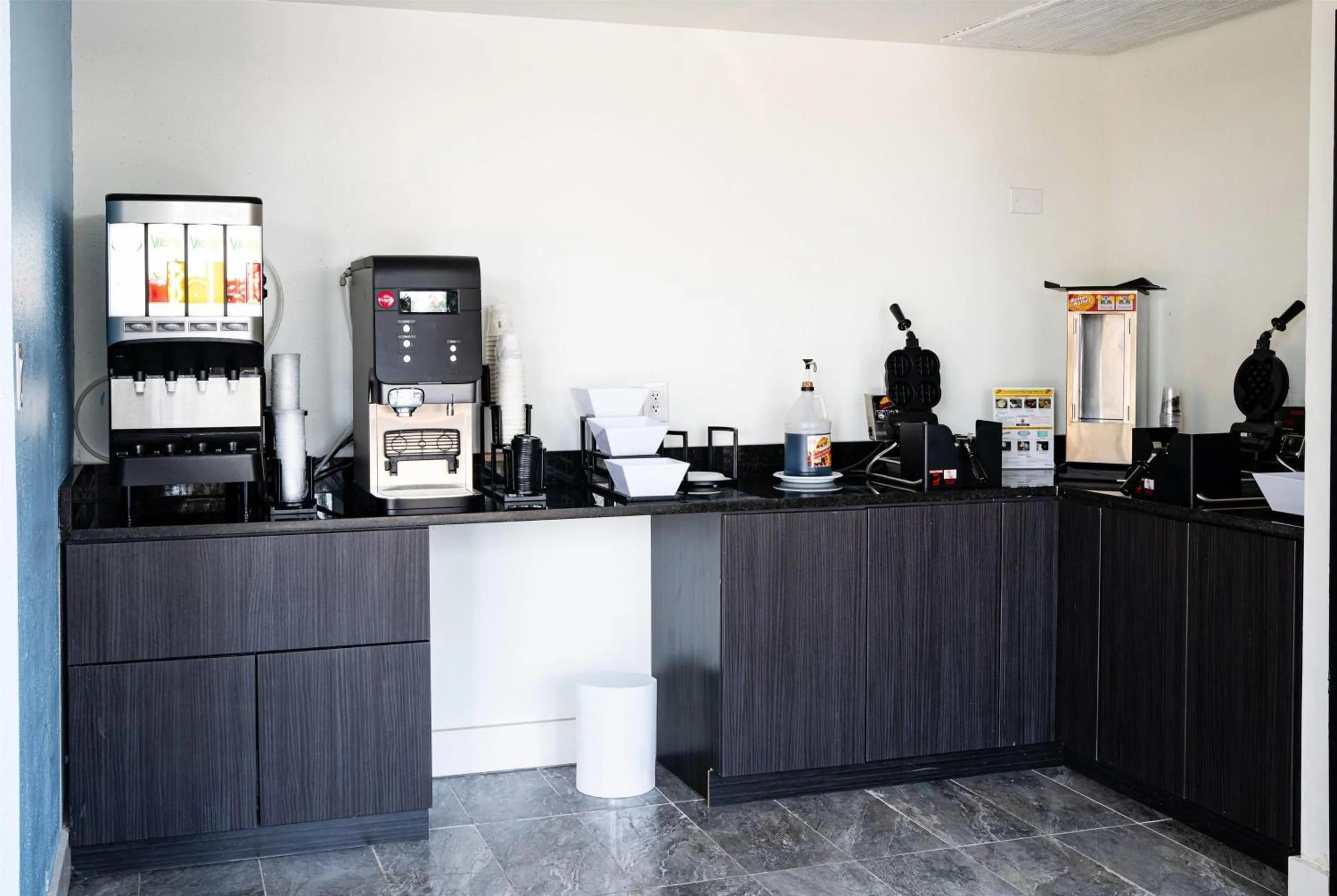 Restaurant/places to eat in Baymont by Wyndham Corpus Christi Airport