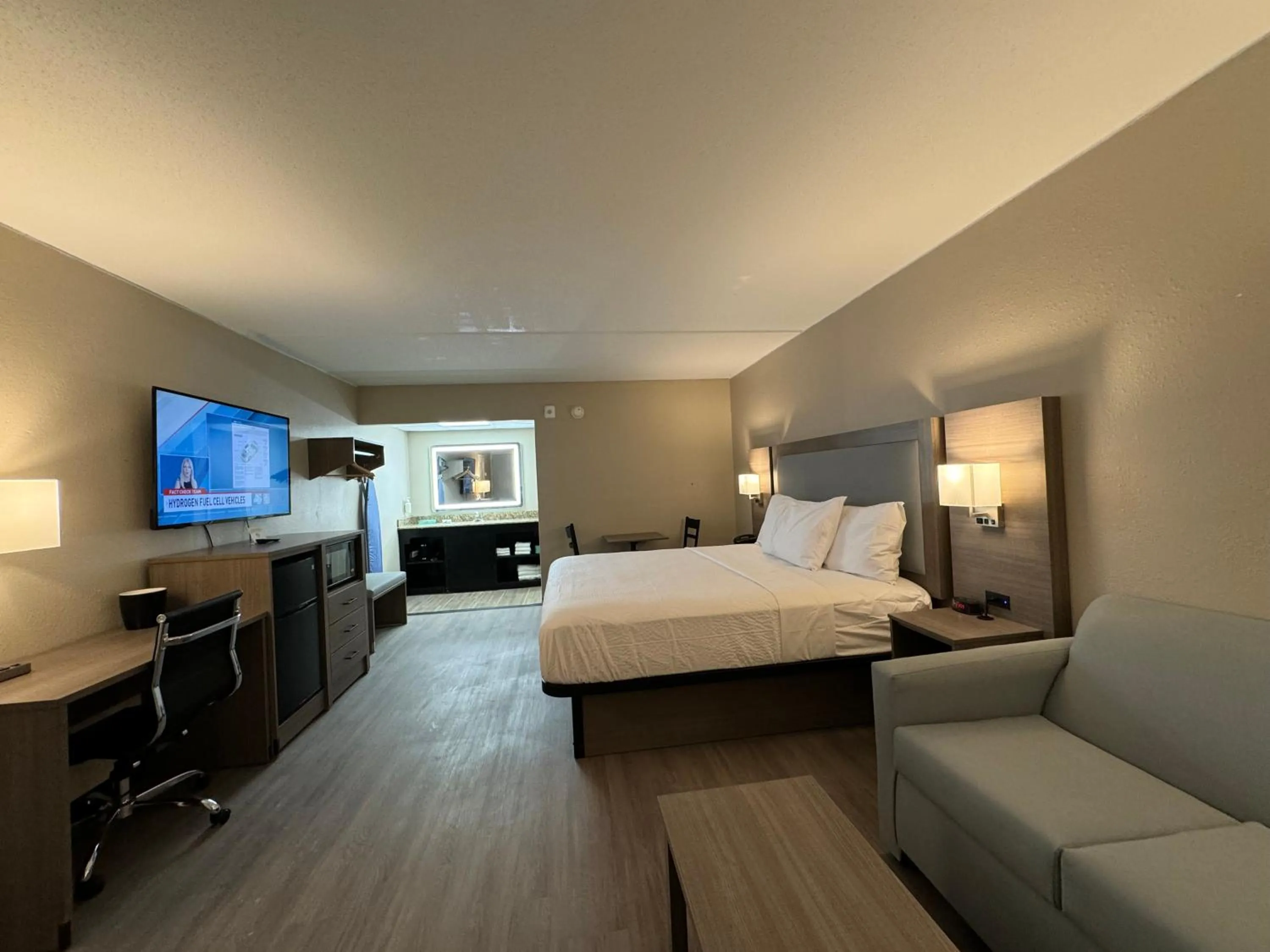 Bedroom, Bed in Baymont by Wyndham Corpus Christi Airport