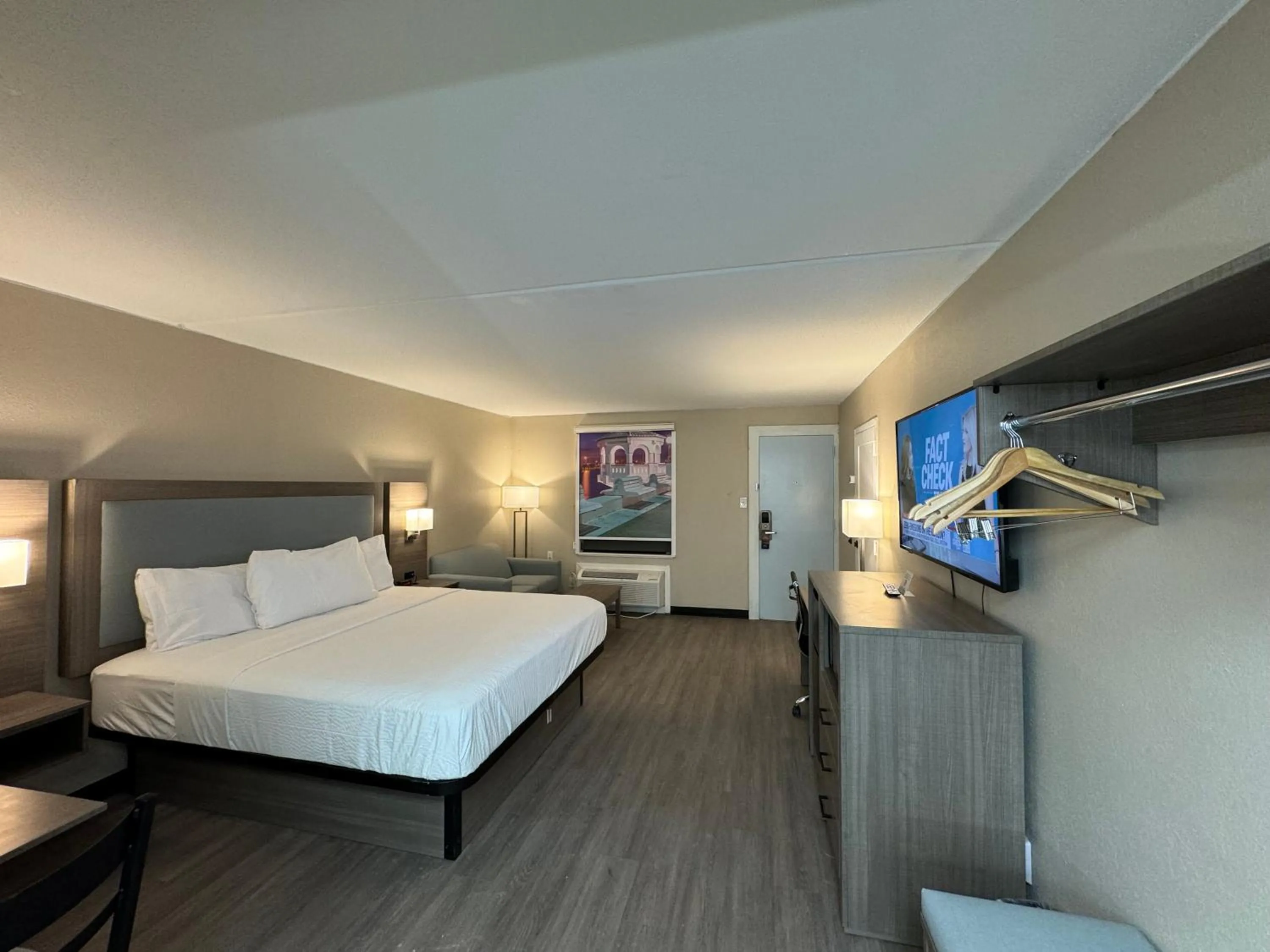 Photo of the whole room, Bed in Baymont by Wyndham Corpus Christi Airport