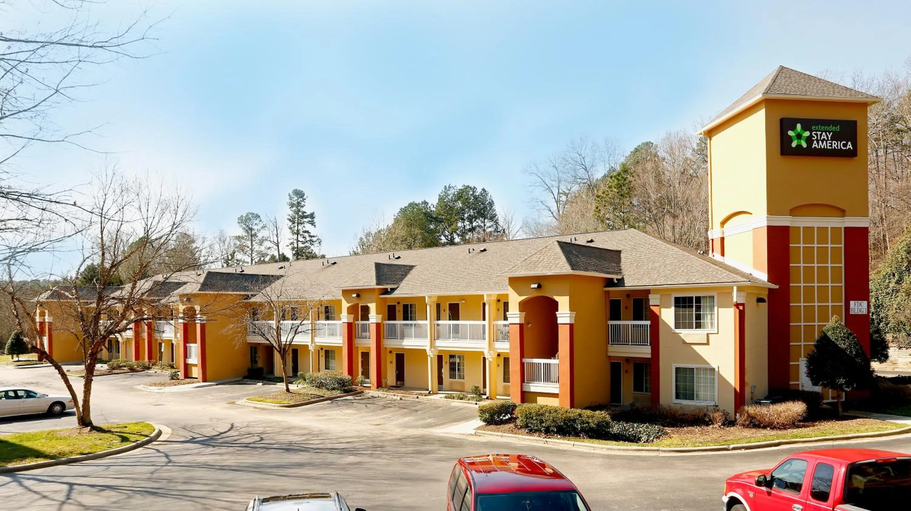 Property building in Suburban Studios Raleigh - Crabtree Valley