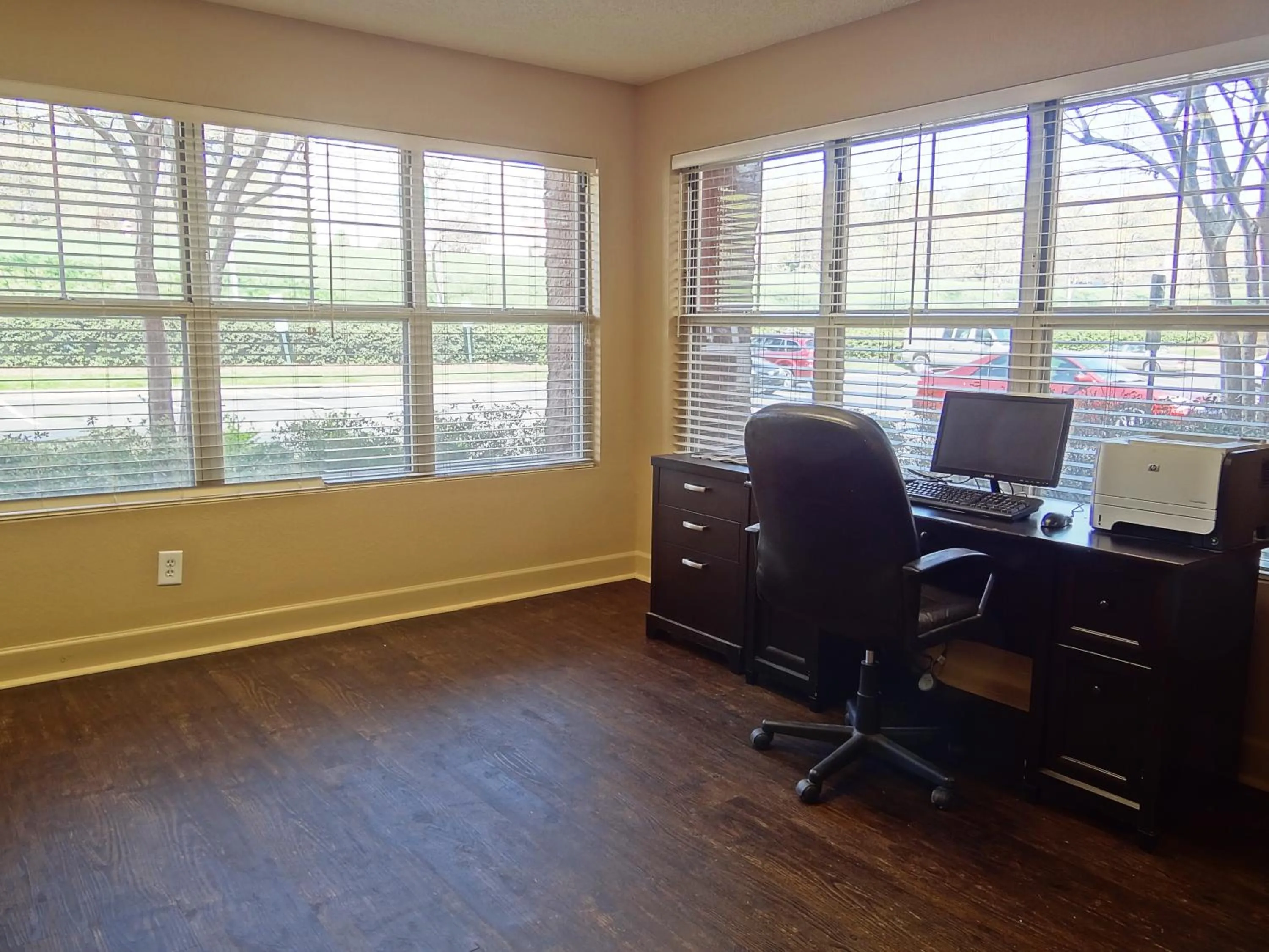 Business facilities in Extended Stay America Suites - Raleigh - RTP - 4919 Miami Blvd