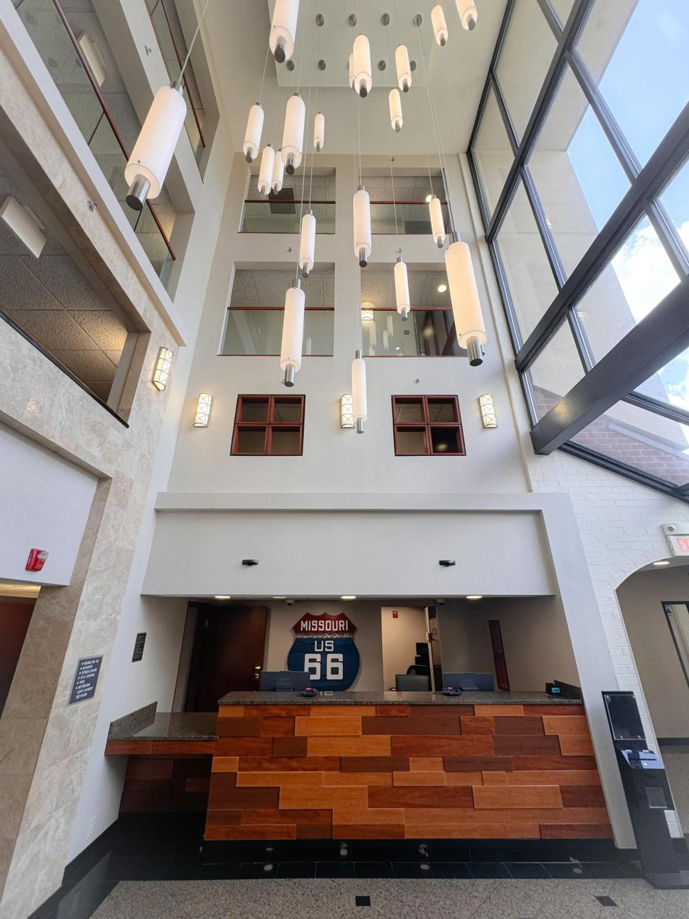 Lobby or reception in Heritage Inn & Suites St Louis Fenton, Trademark by Wyndham