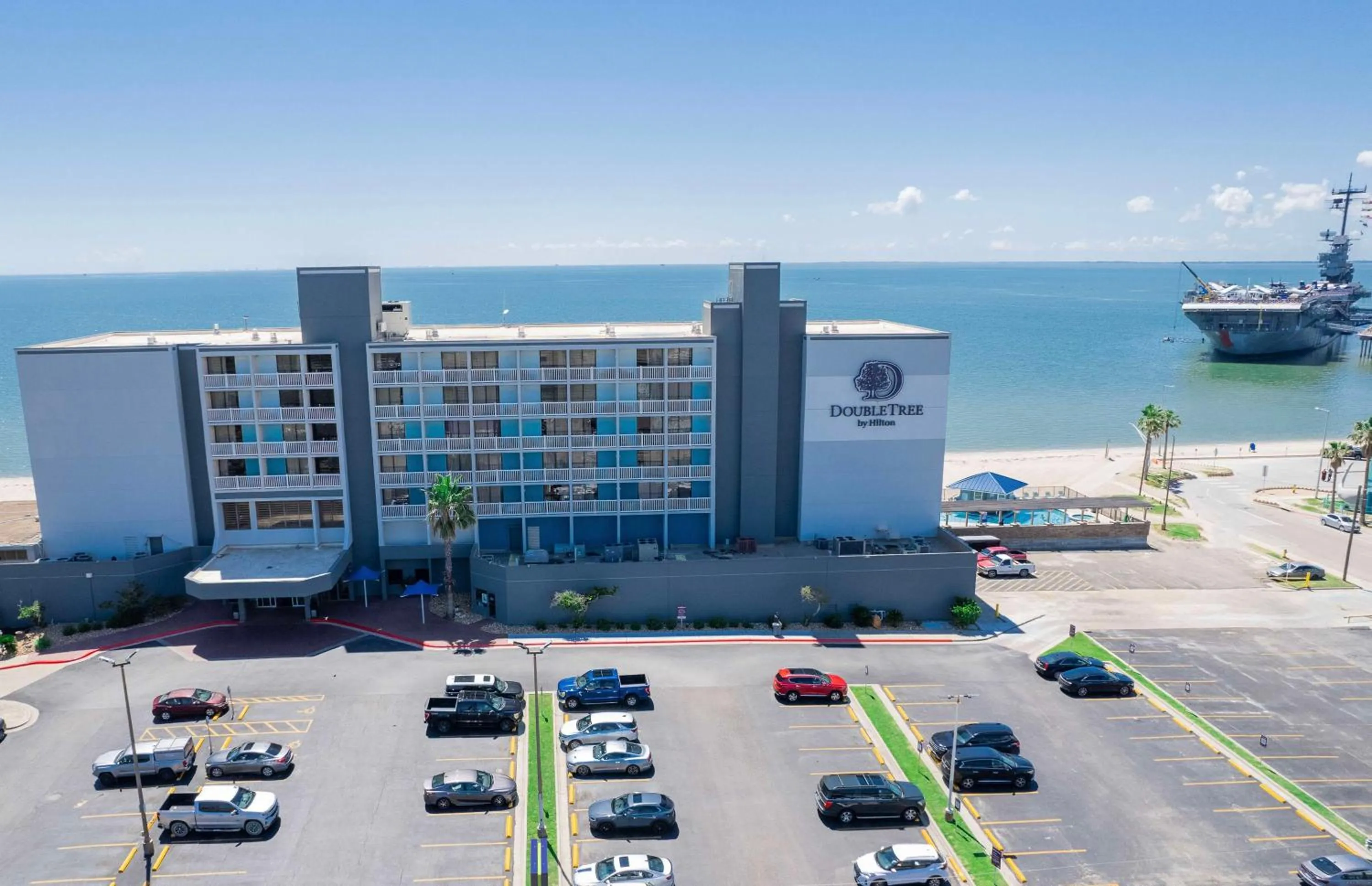 Property building in DoubleTree by Hilton Corpus Christi Beachfront