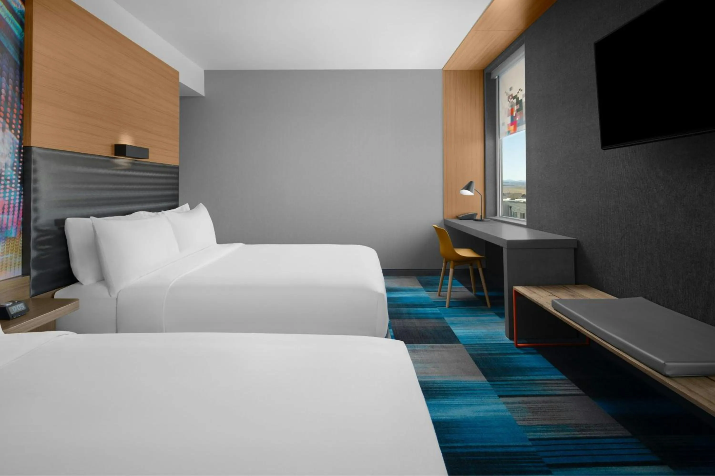 Photo of the whole room, Bed in Aloft Broomfield Denver