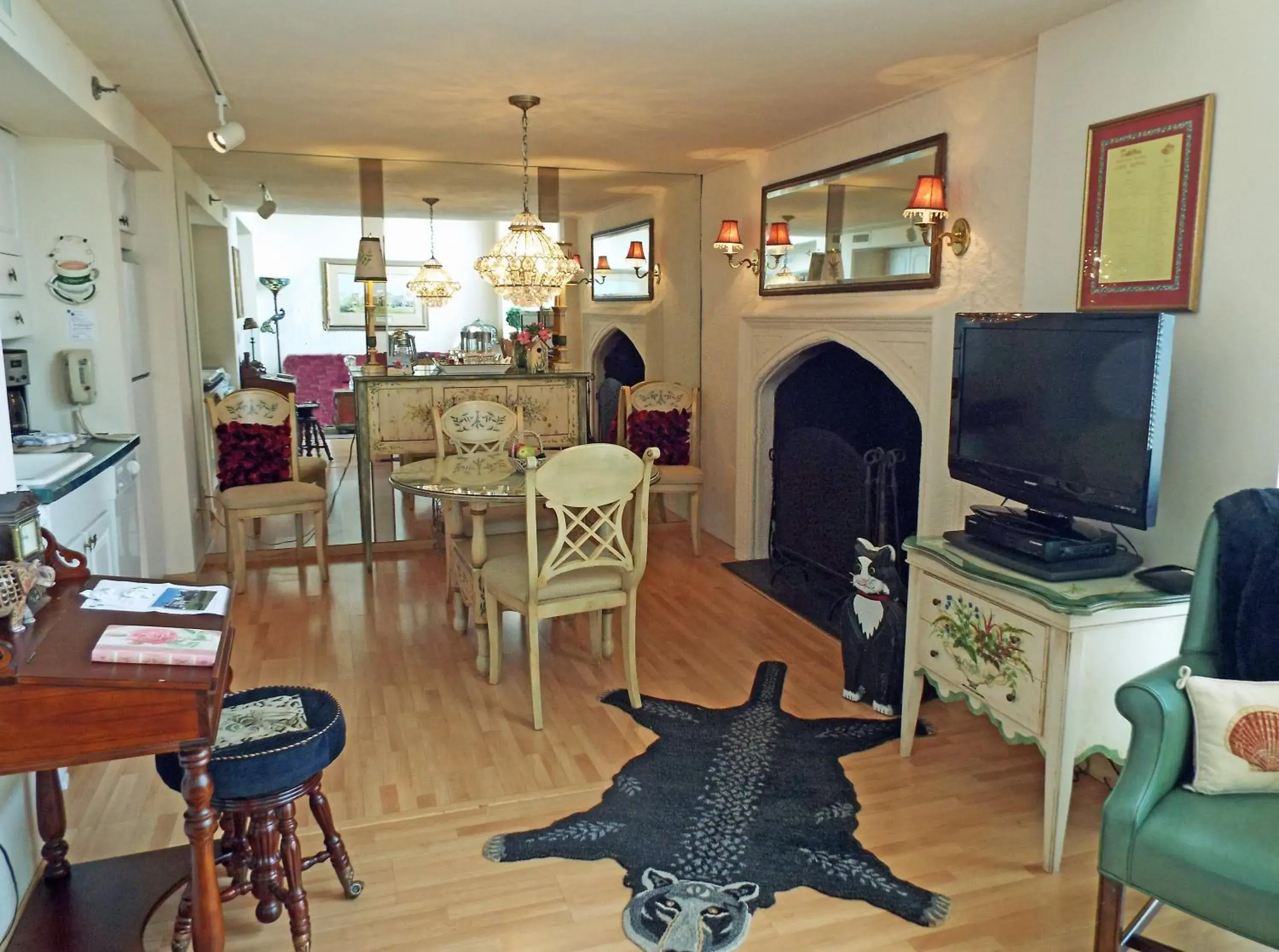 Superior Deluxe Suite With Fireplace in Montauk Manor Superior Deluxe Suite With Fireplace in Montauk Manor