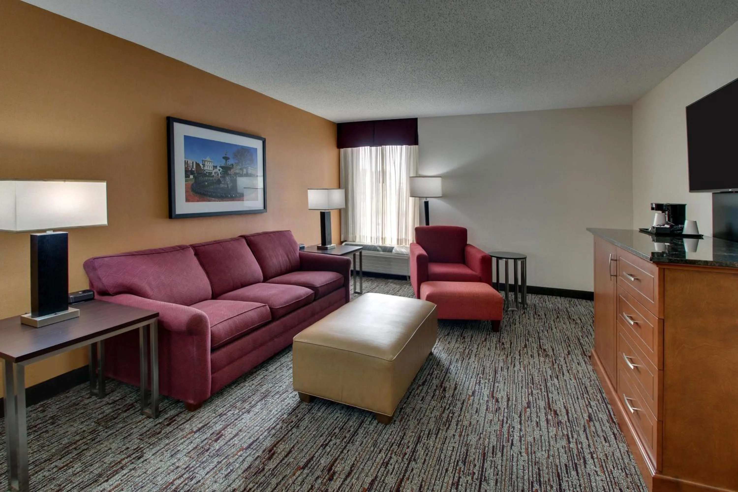 Photo of the whole room in Drury Inn & Suites Bowling Green