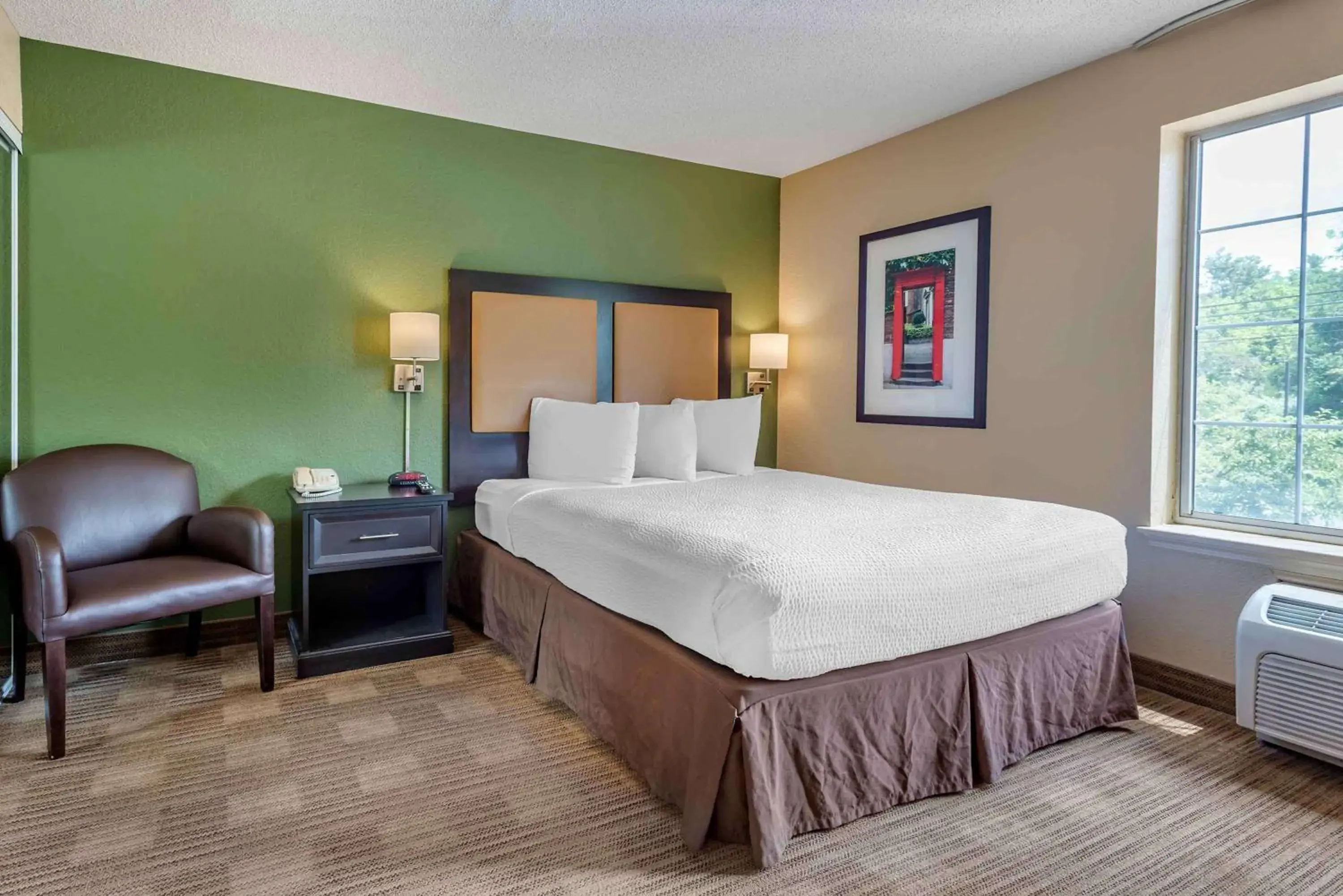 Queen studio with 1 Queen Bed - Disability Access/Non-Smoking in Extended Stay America Suites - Philadelphia - King of Prussia Queen studio with 1 Queen Bed - Disability Access/Non-Smoking in Extended Stay America Suites - Philadelphia - King of Prussia
