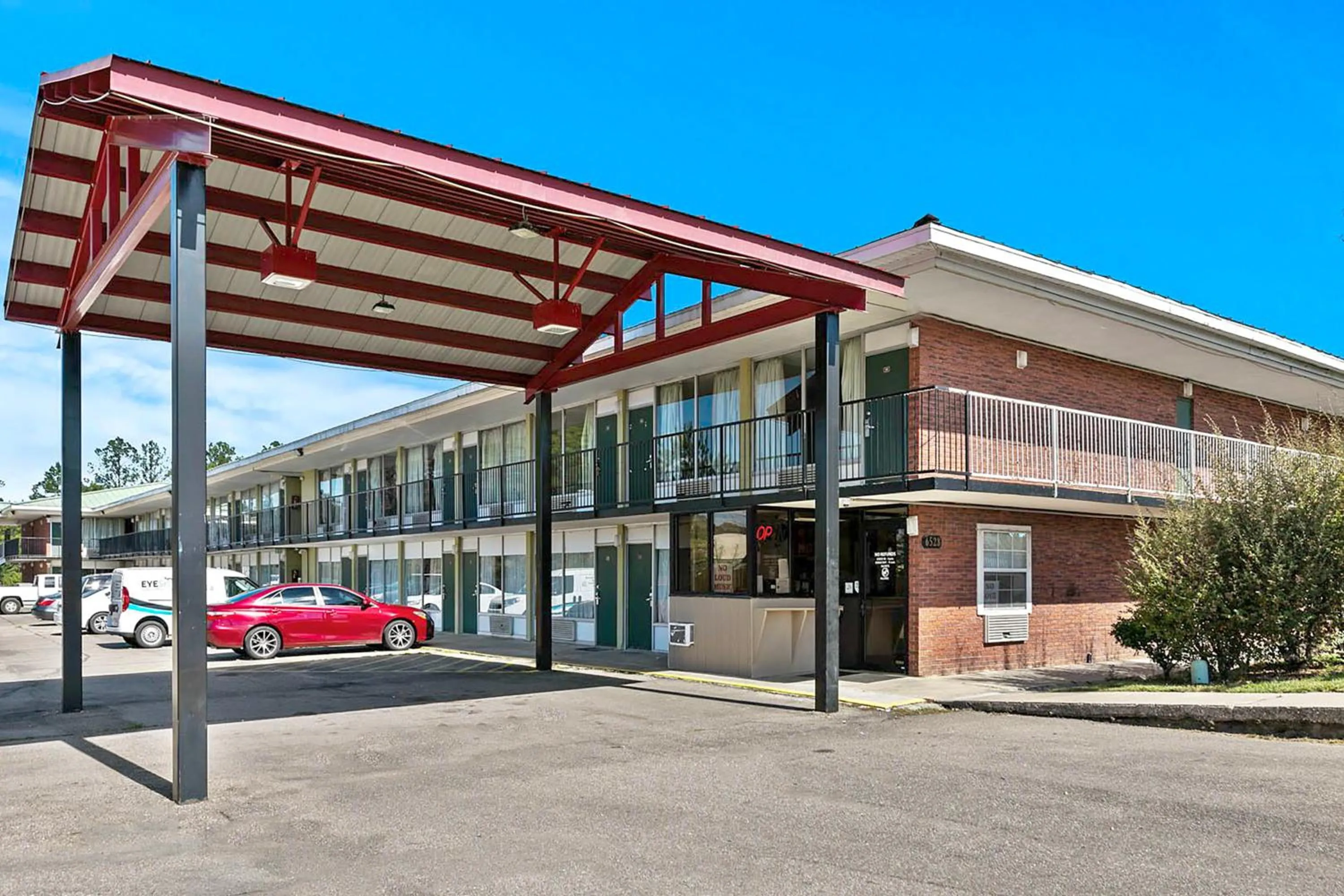 Parking in Hotel O Star Motel Hattiesburg HWY 49