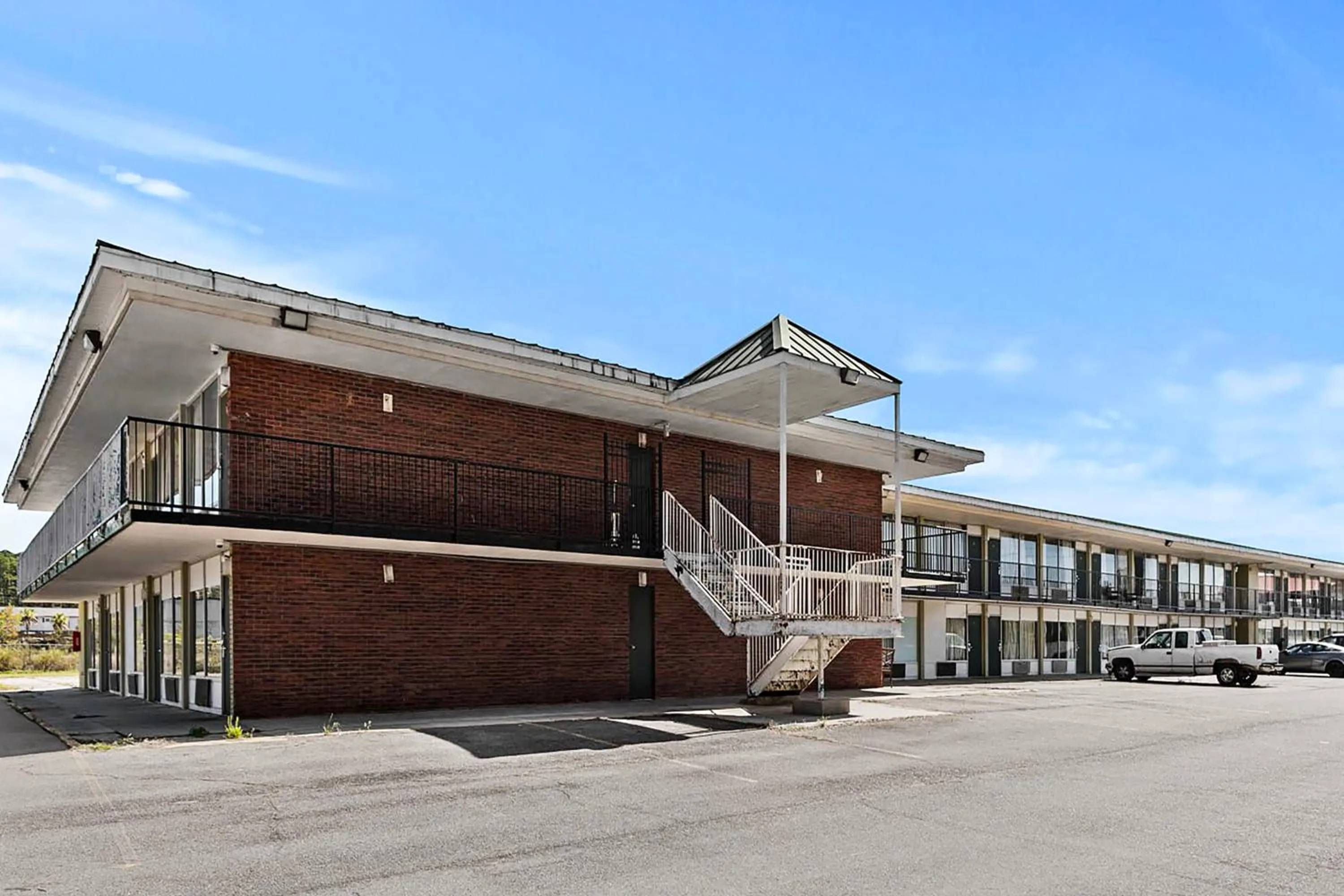 Facade/entrance in Hotel O Star Motel Hattiesburg HWY 49