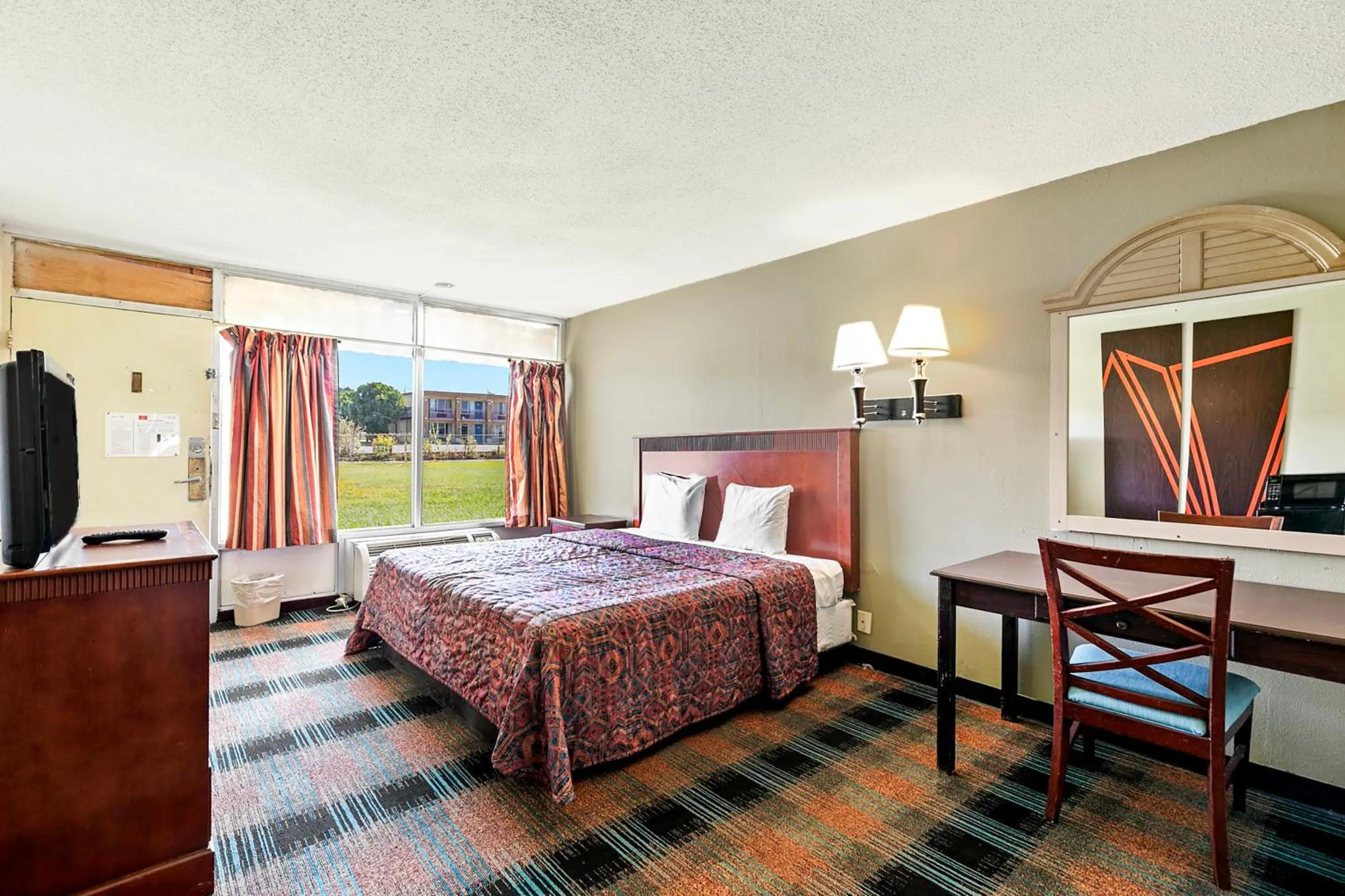 Bedroom, Bed in Hotel O Star Motel Hattiesburg HWY 49