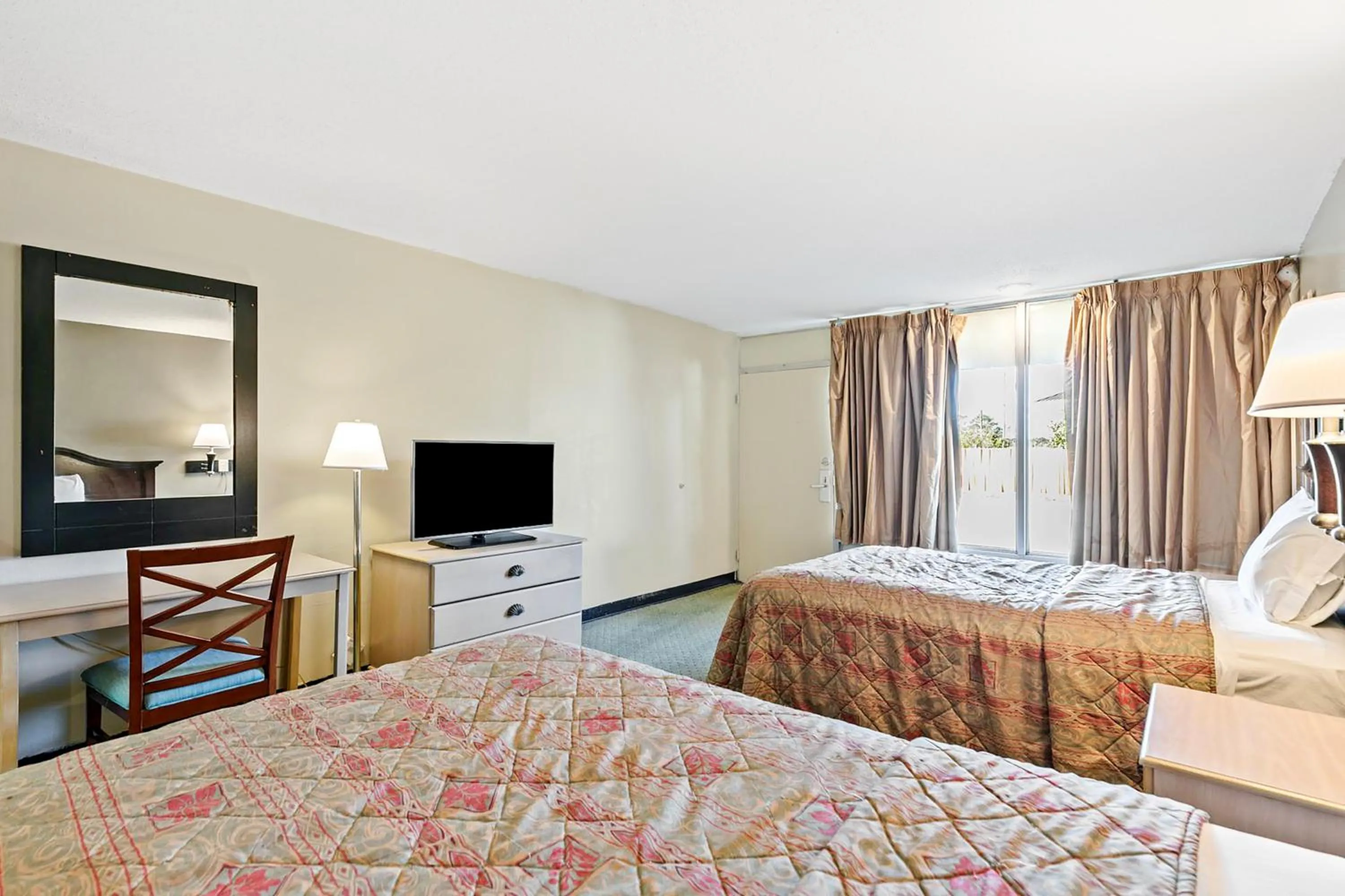 Bedroom, Bed in Hotel O Star Motel Hattiesburg HWY 49