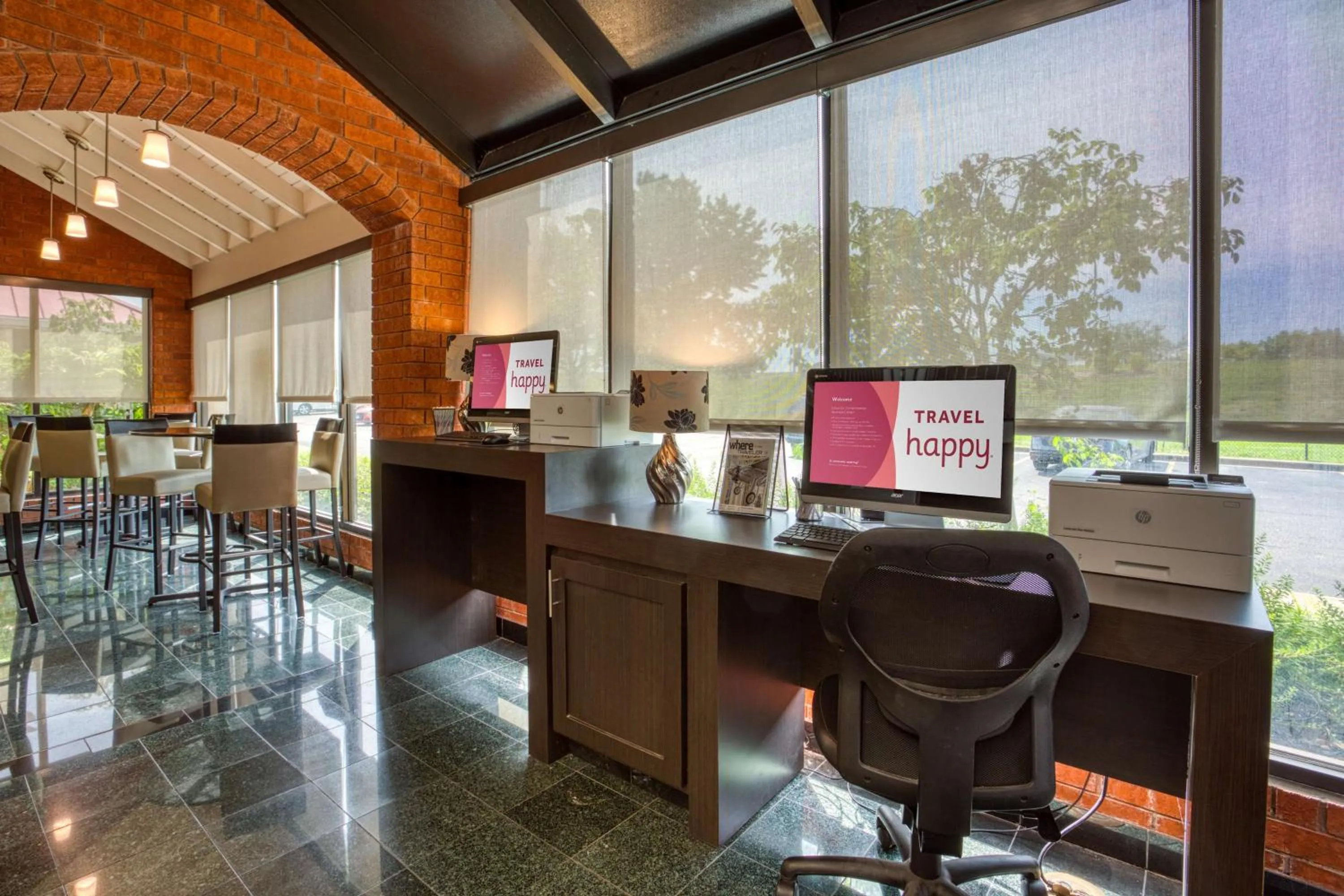 Business facilities in Drury Inn & Suites St. Louis - Fairview Heights