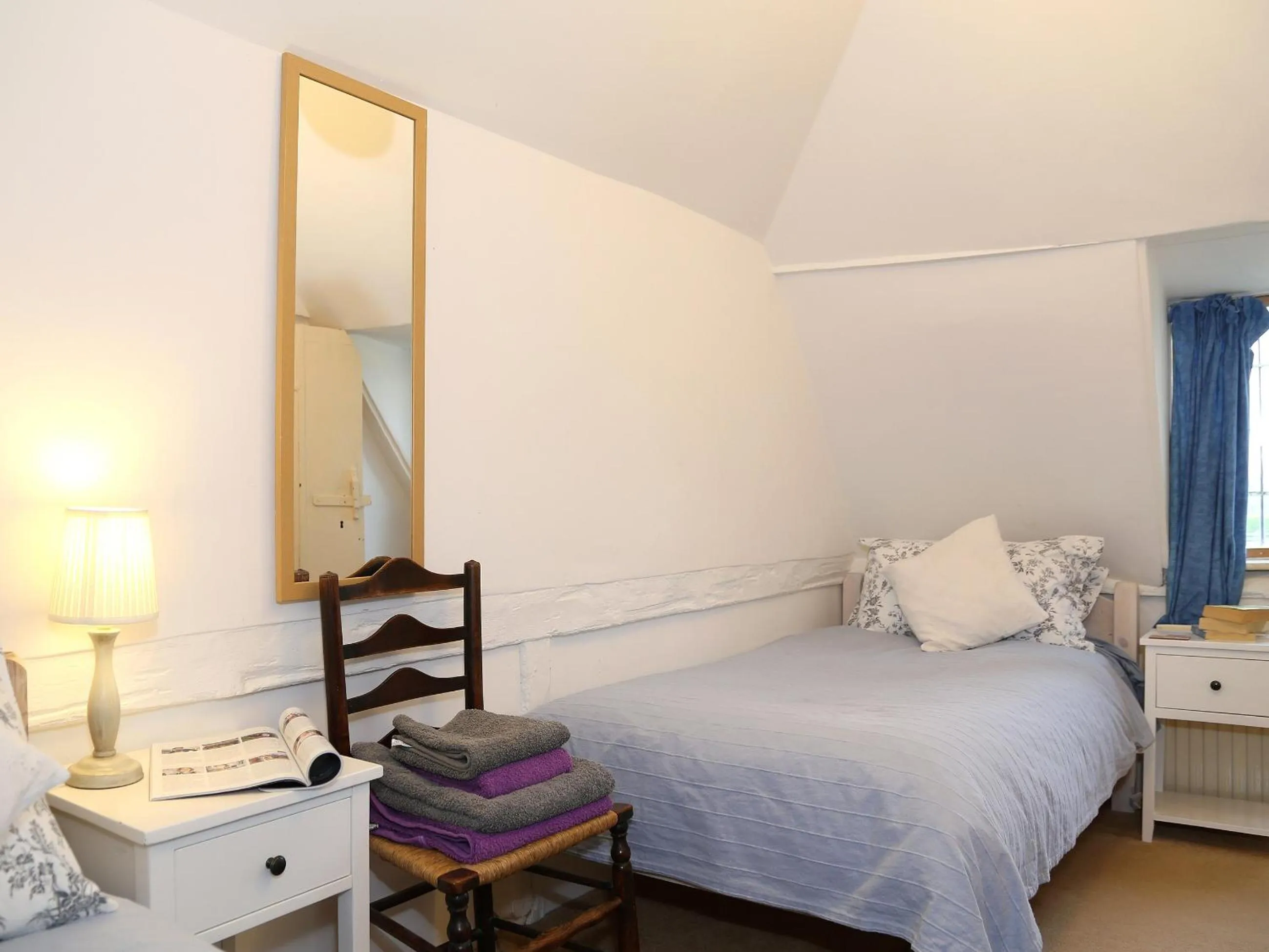 Property building, Bed in Box Cottage