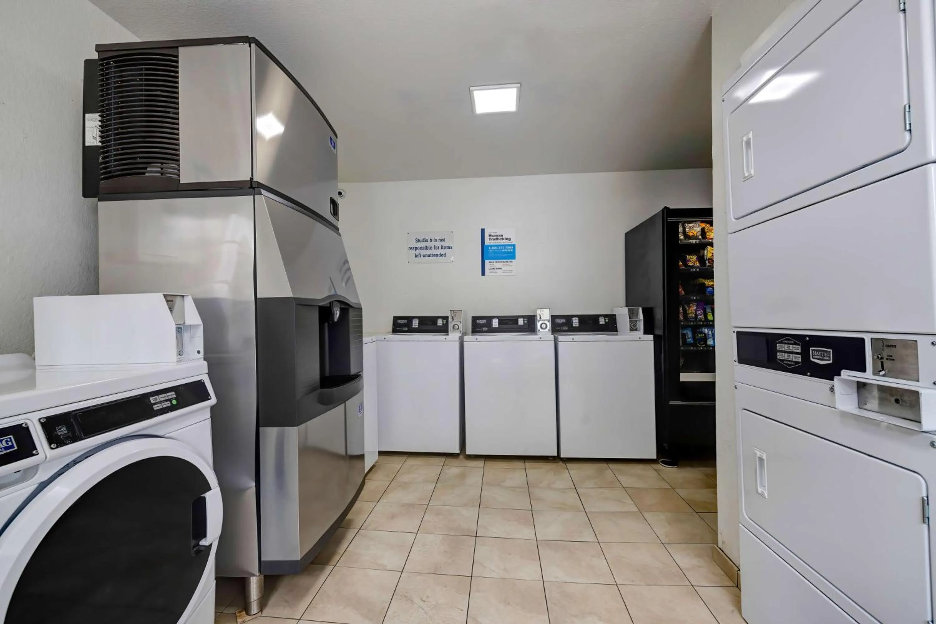 laundry in Studio 6-Arlington, TX - South - Dallas