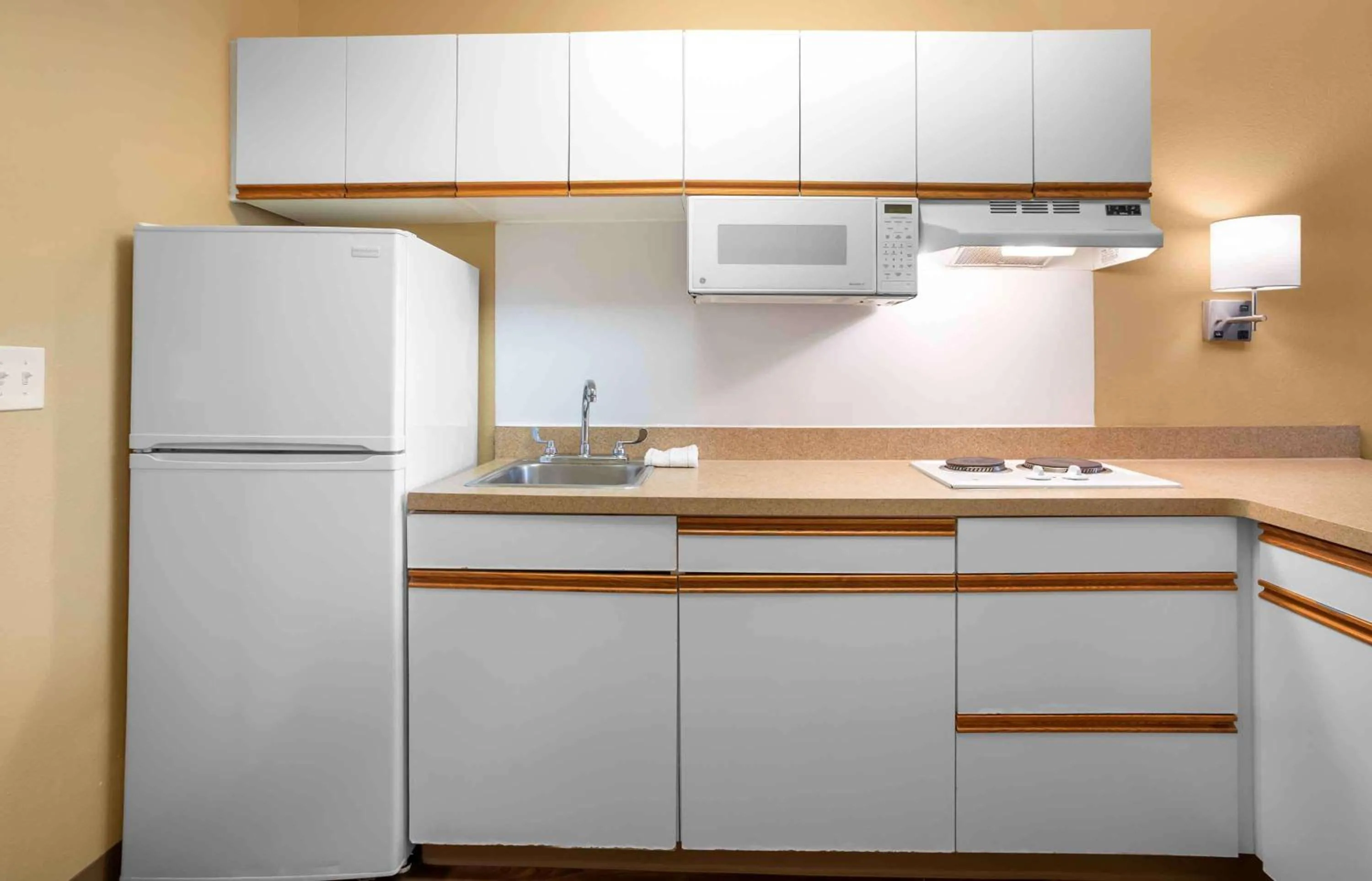 Kitchen or kitchenette in Extended Stay America Suites - Newark - Christiana - Wilmington