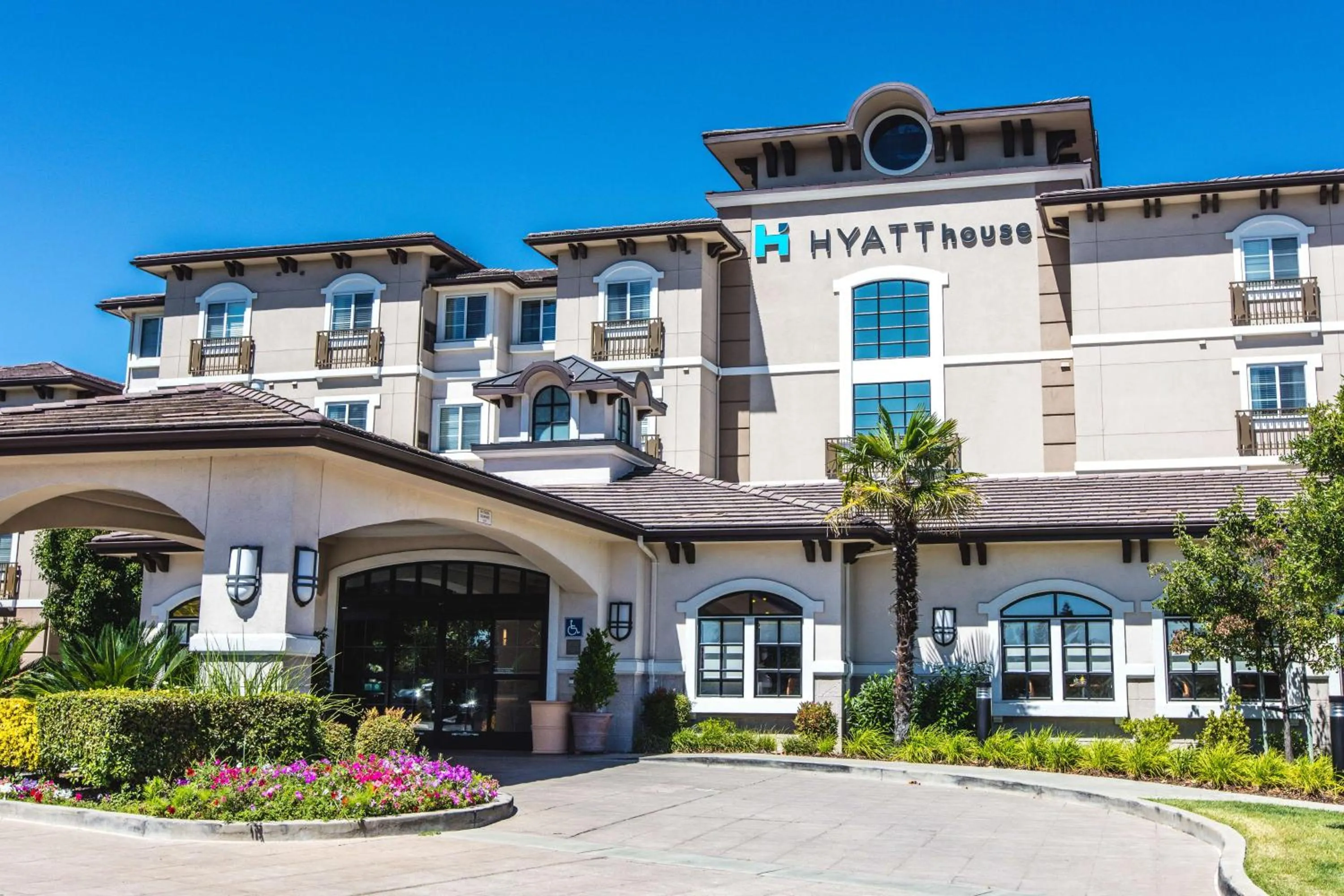 Property building in Hyatt House San Ramon