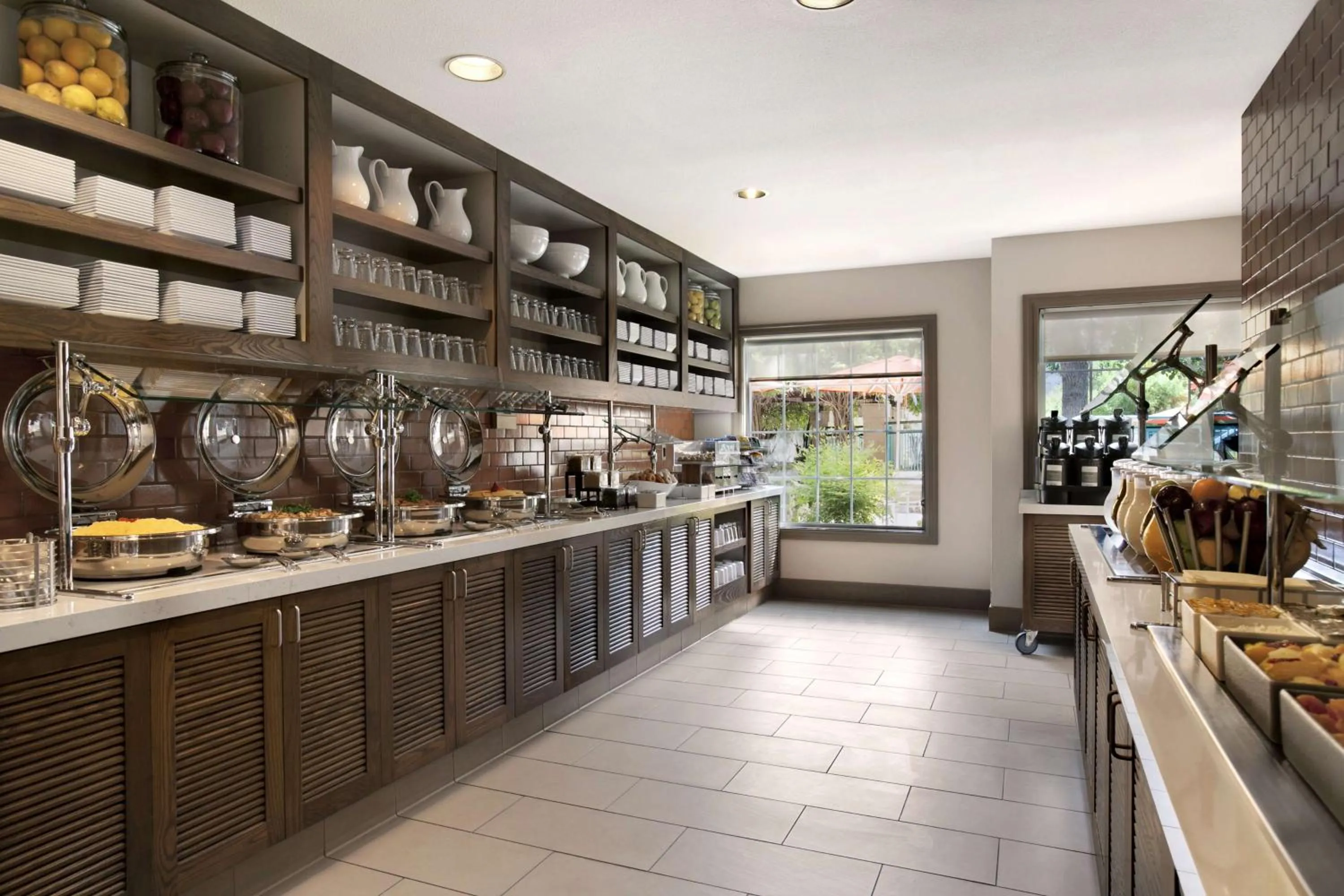 Restaurant/places to eat in Hyatt House Pleasanton