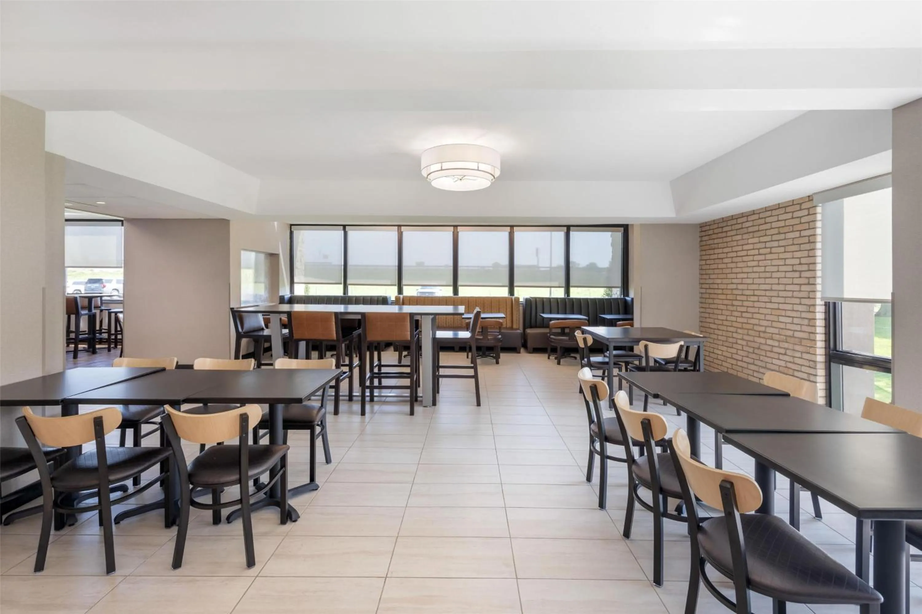 Breakfast in Drury Inn & Suites Paducah