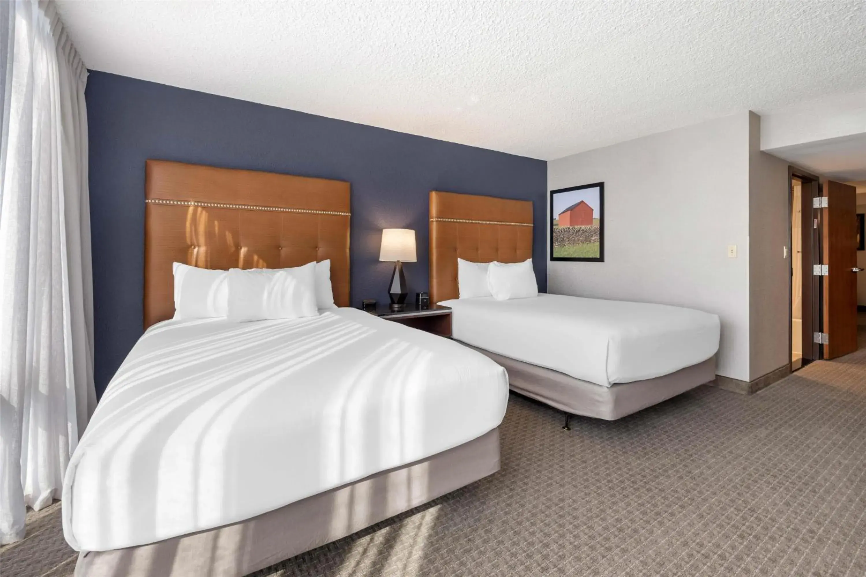 Queen Suite with Sofa Bed - Accessible, Tub in Drury Inn & Suites Paducah Queen Suite with Sofa Bed - Accessible, Tub in Drury Inn & Suites Paducah