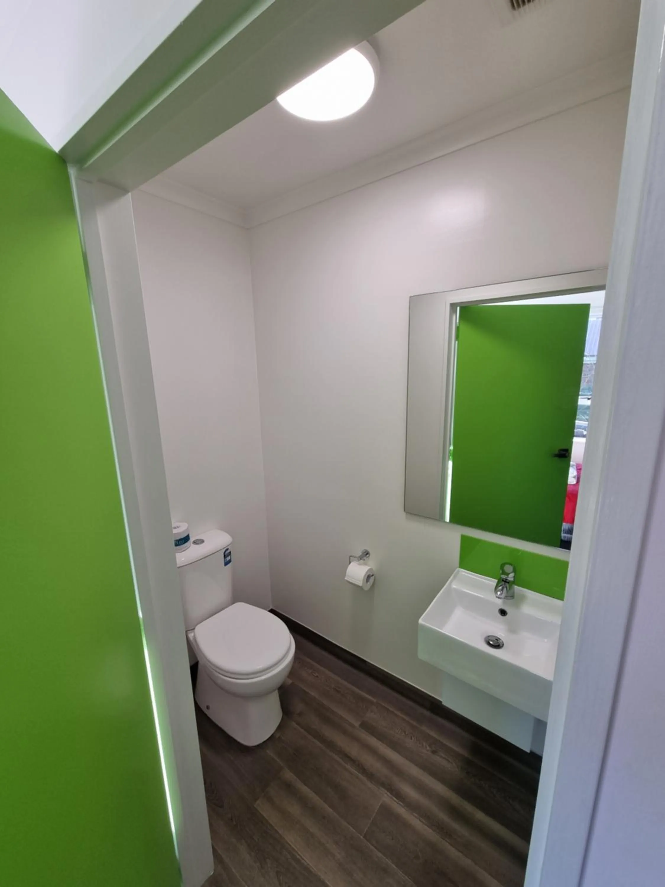 Toilet in Stay Timaru