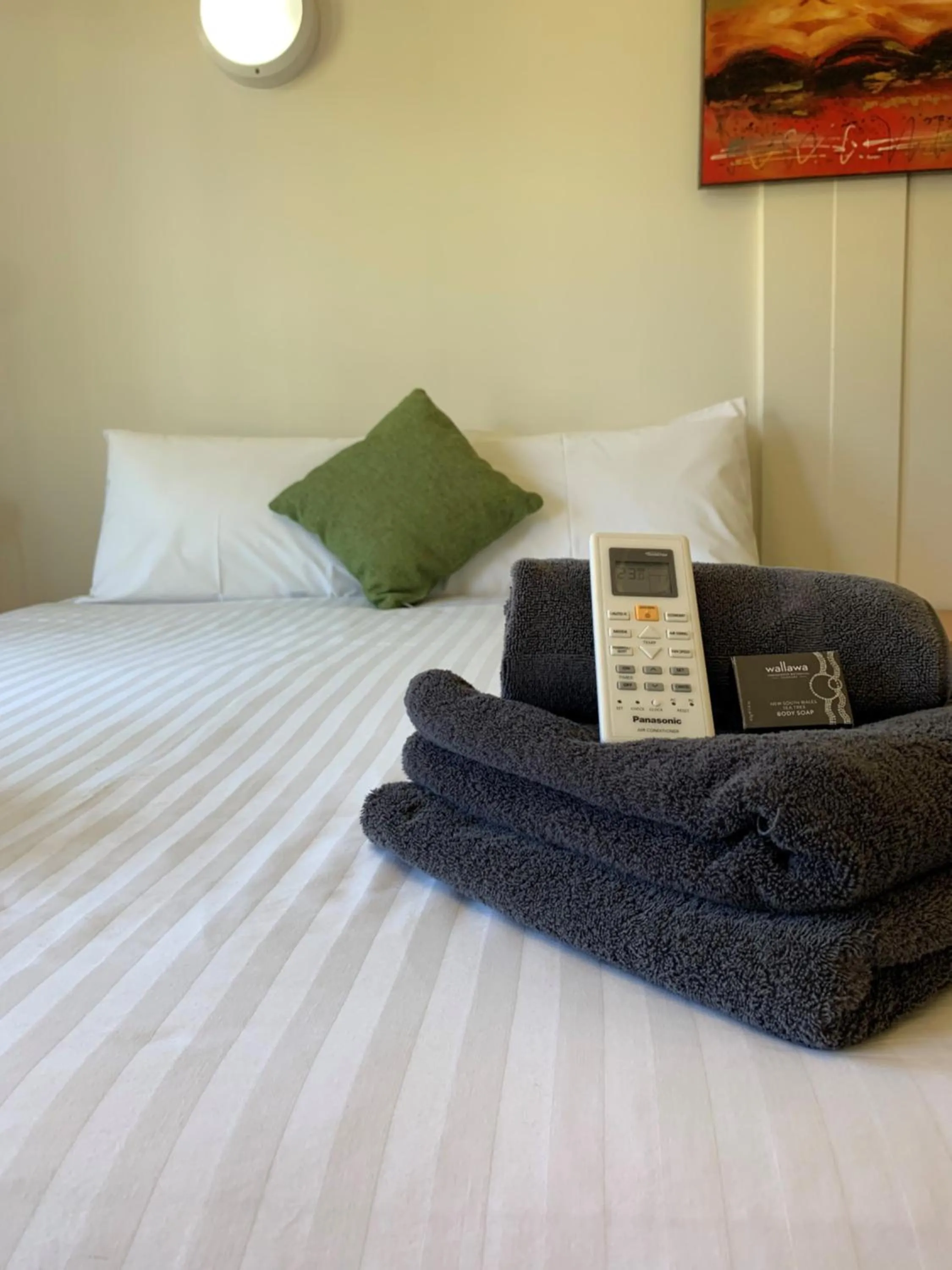 Bed in Victoria Village