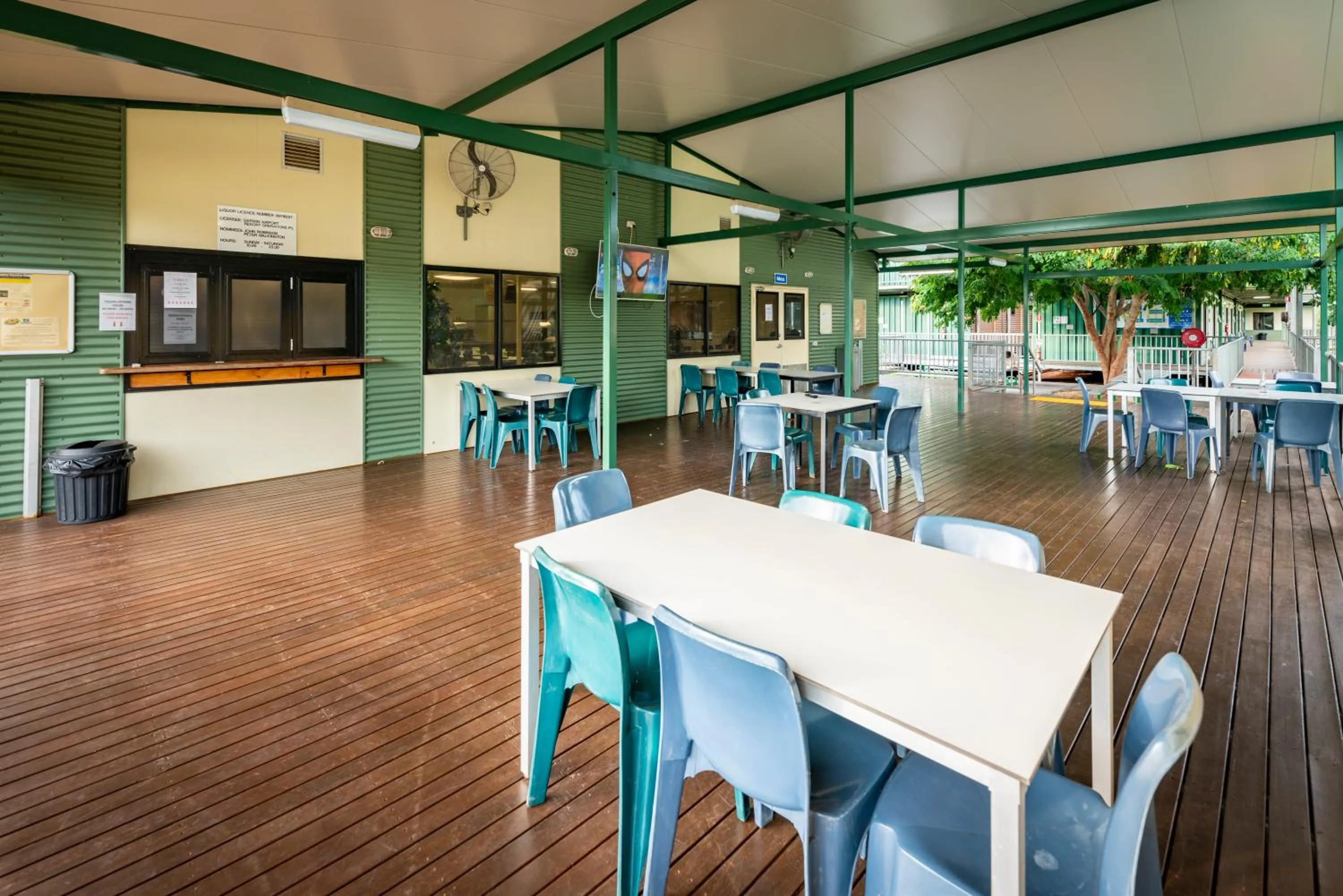 Restaurant/places to eat in Victoria Village