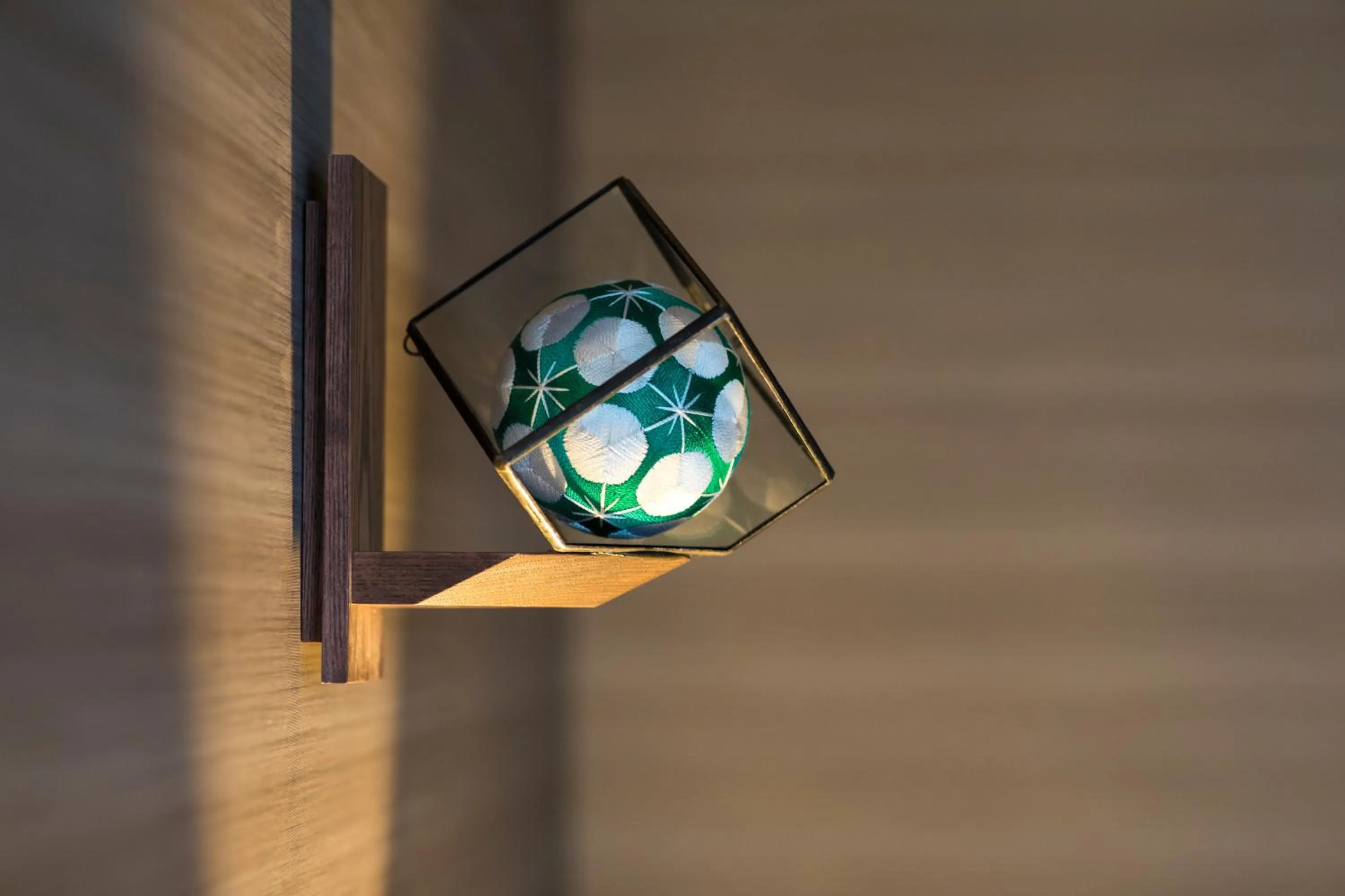 Decorative detail in Hanaakari