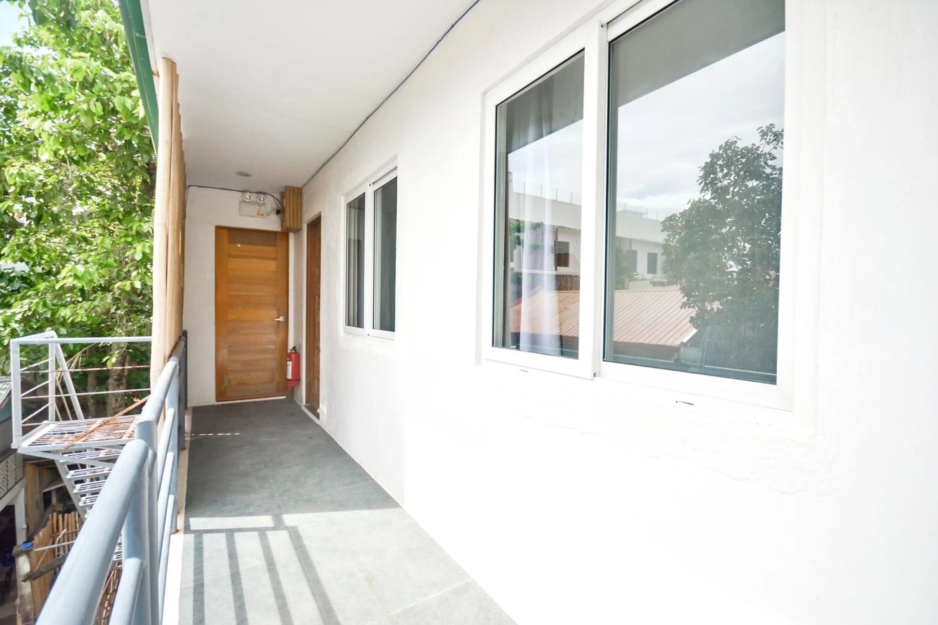 Property building in BABOSAM Hotel