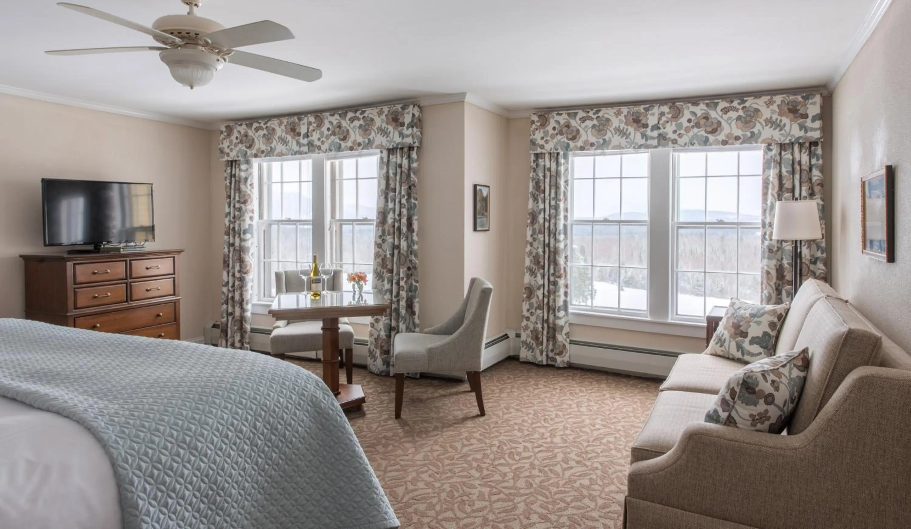 Bedroom, Bed in Mountain View Grand Resort & Spa