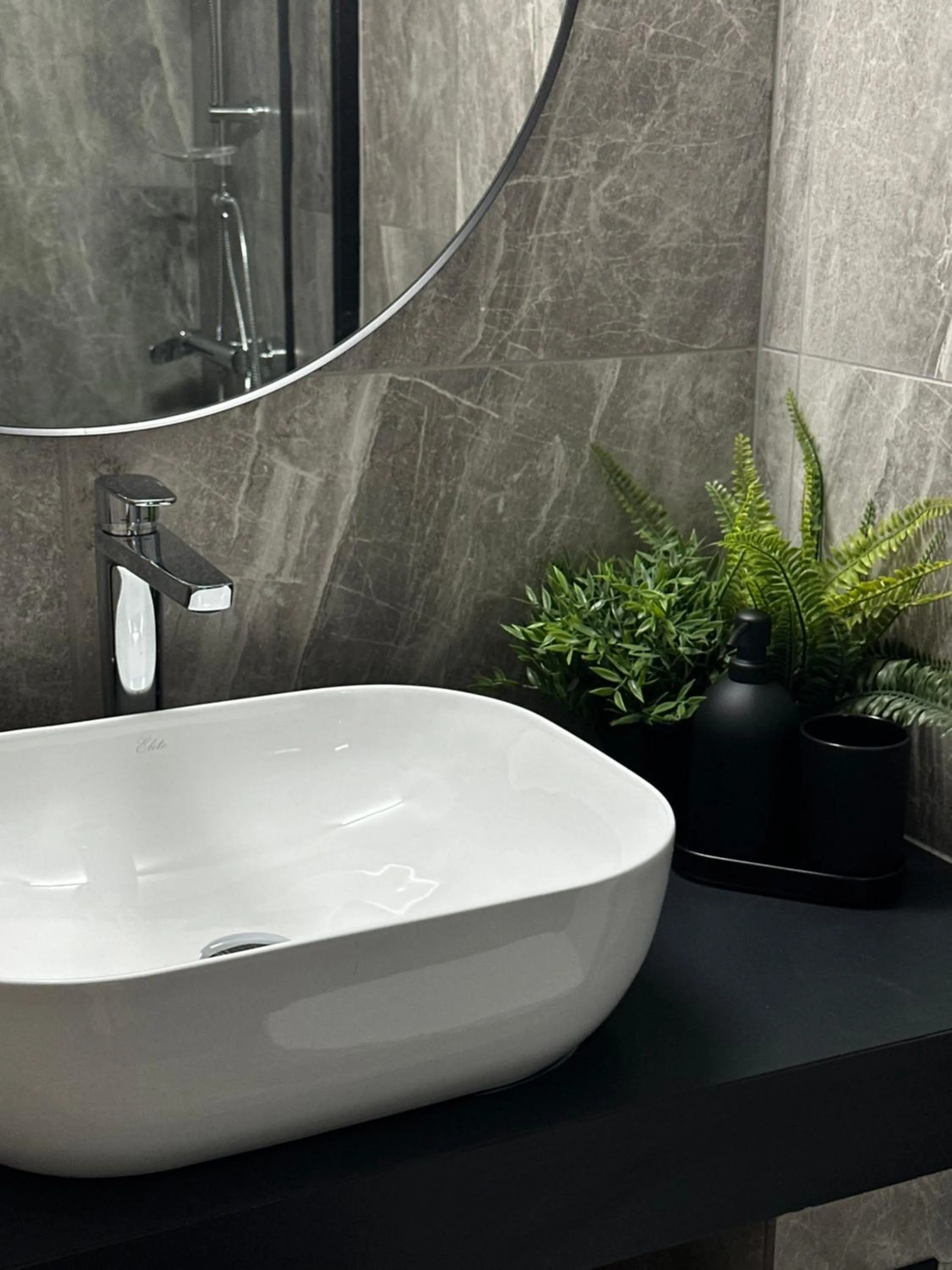 Levante Holiday Apartments