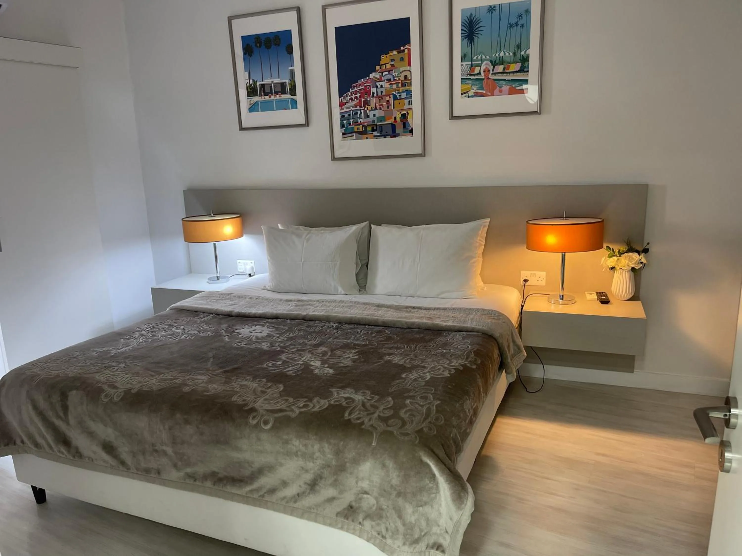 Levante Holiday Apartments