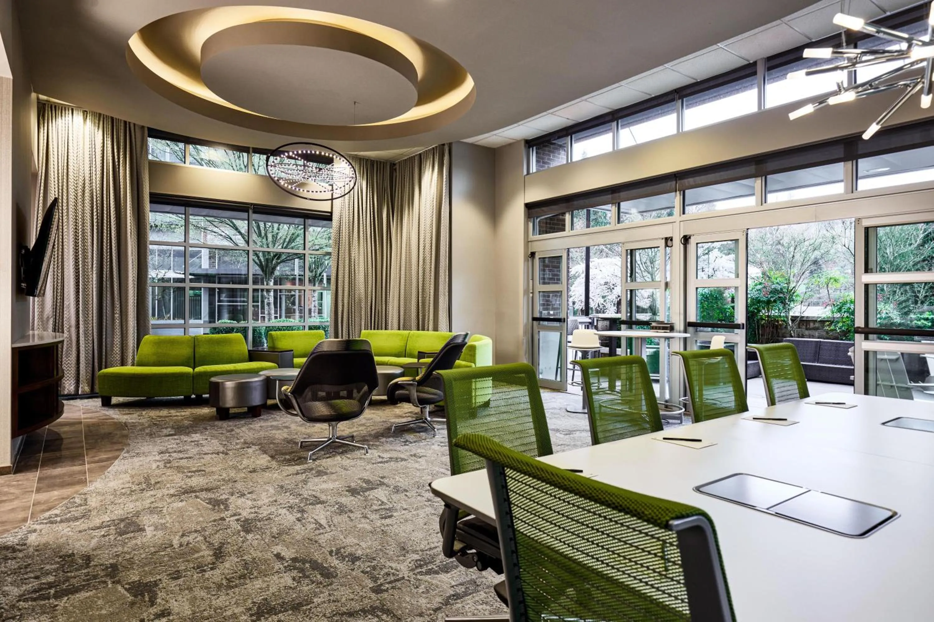 Meeting/conference room in Hyatt House Seattle/Redmond