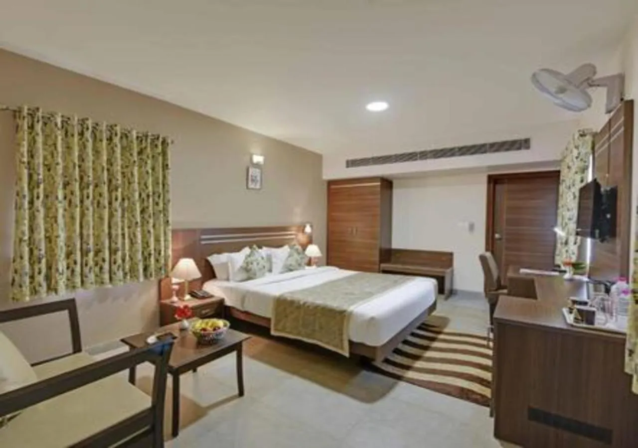 Bedroom, Bed in The Maharana Bagh by Trulyy