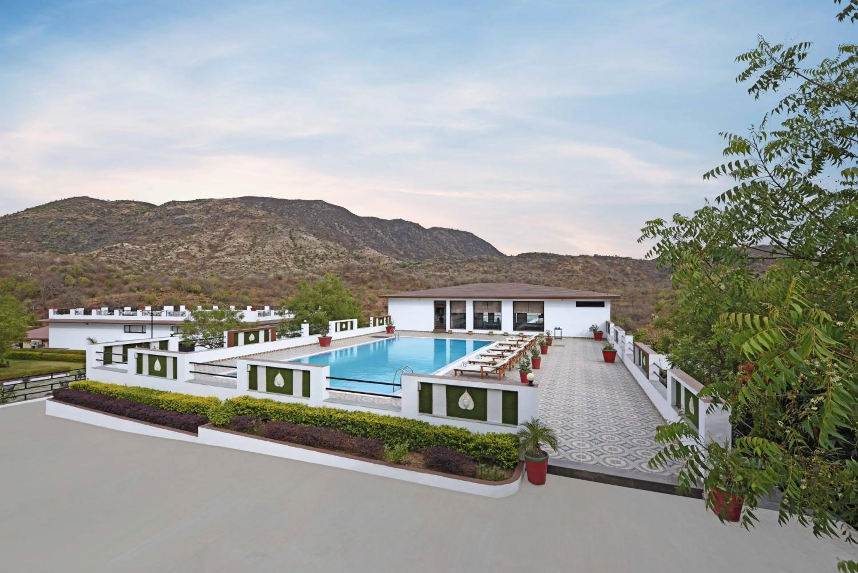 Swimming pool in The Maharana Bagh by Trulyy