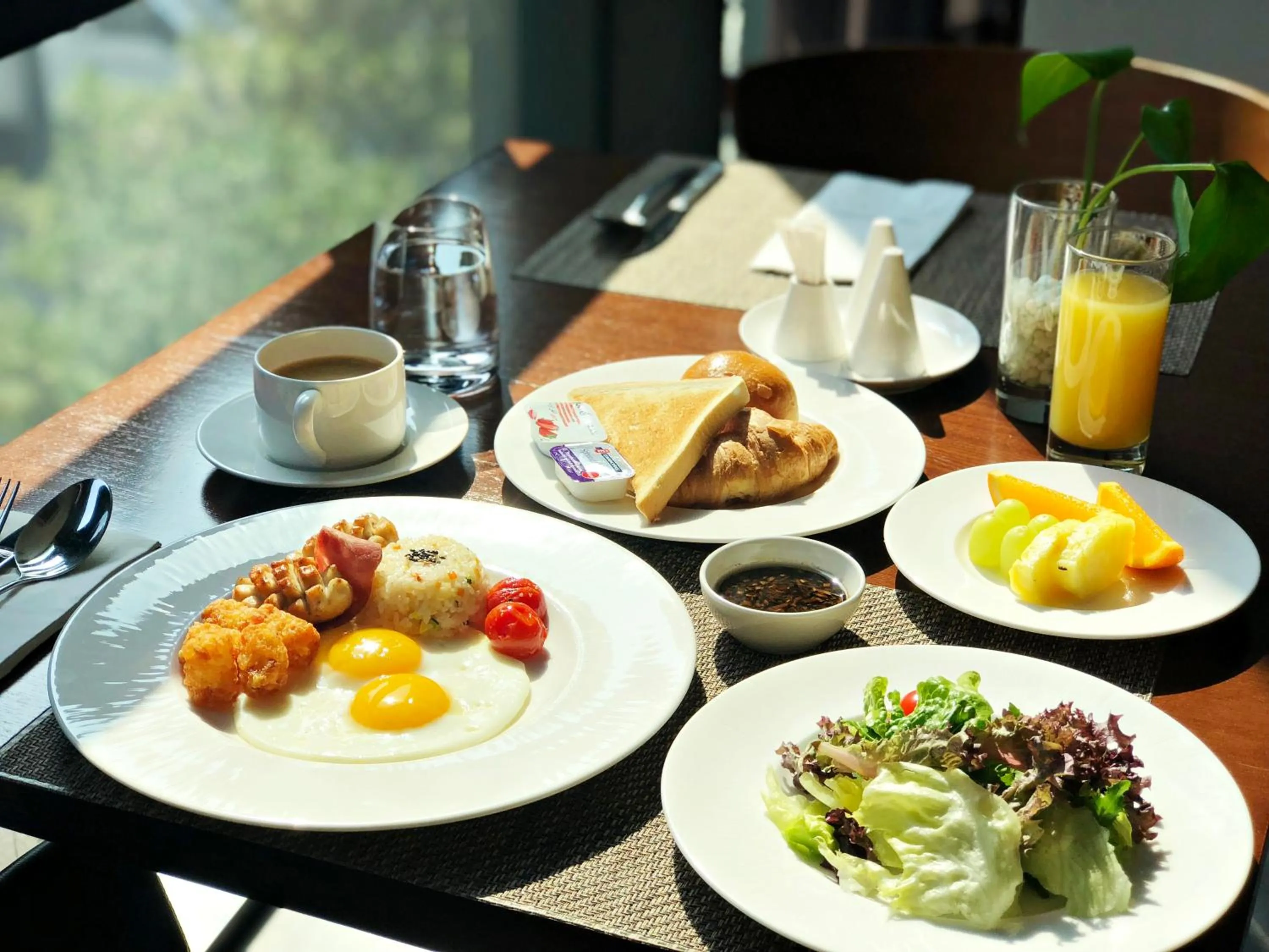 Breakfast in Orakai Daehakro Hotel, BW Signature Collection