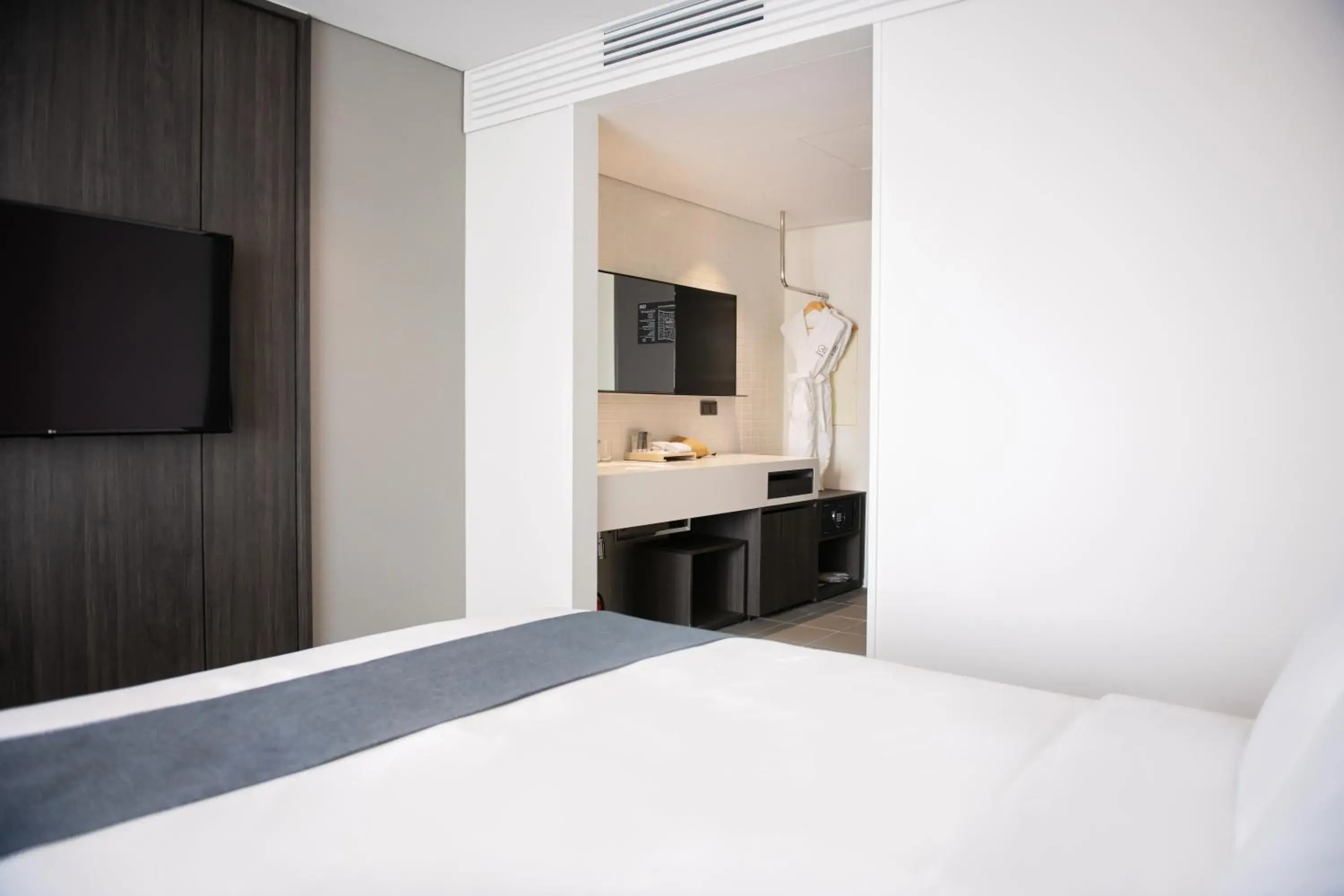 Standard Double Room in Orakai Daehakro Hotel, BW Signature Collection Standard Double Room in Orakai Daehakro Hotel, BW Signature Collection